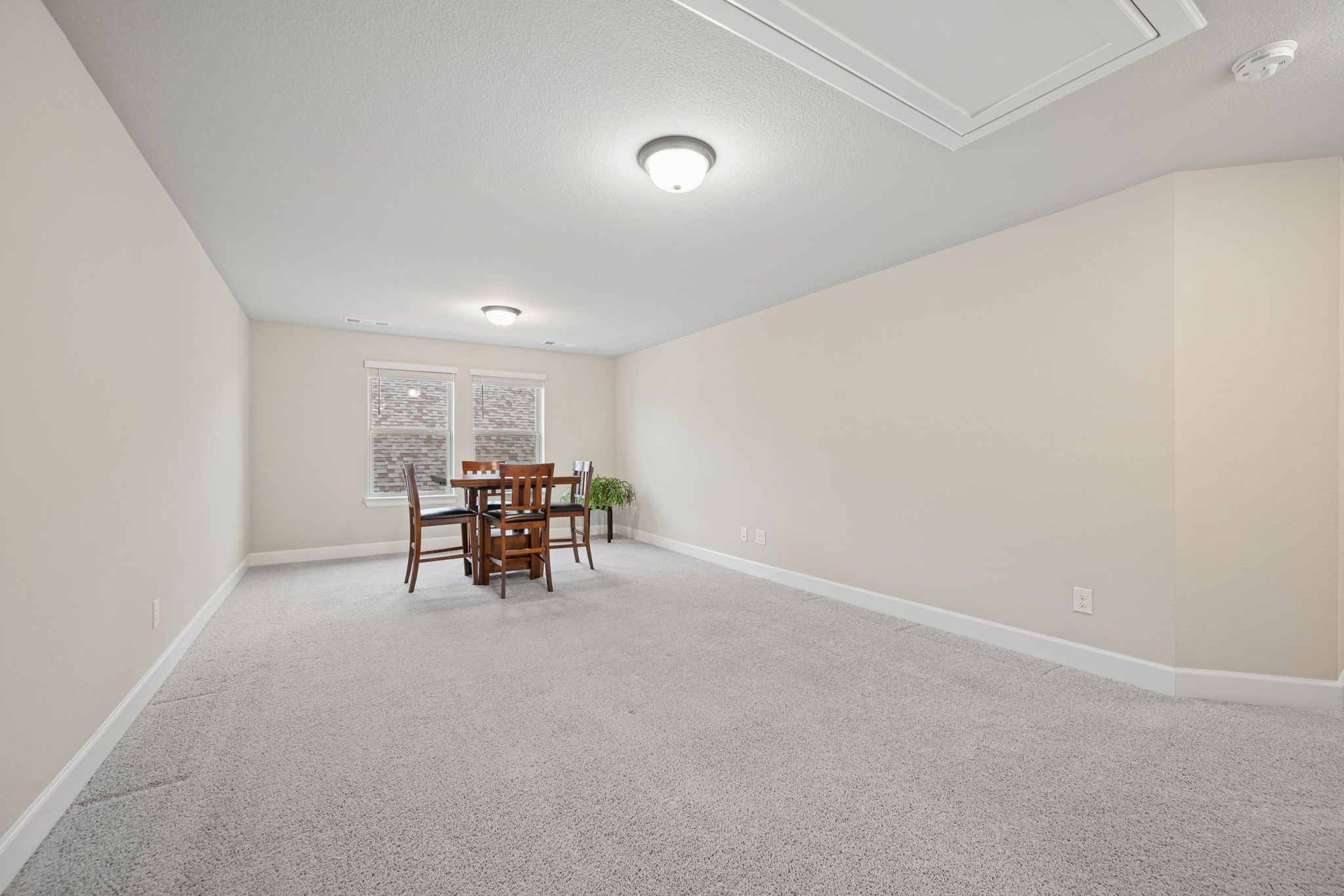 3936 Primrose Drive