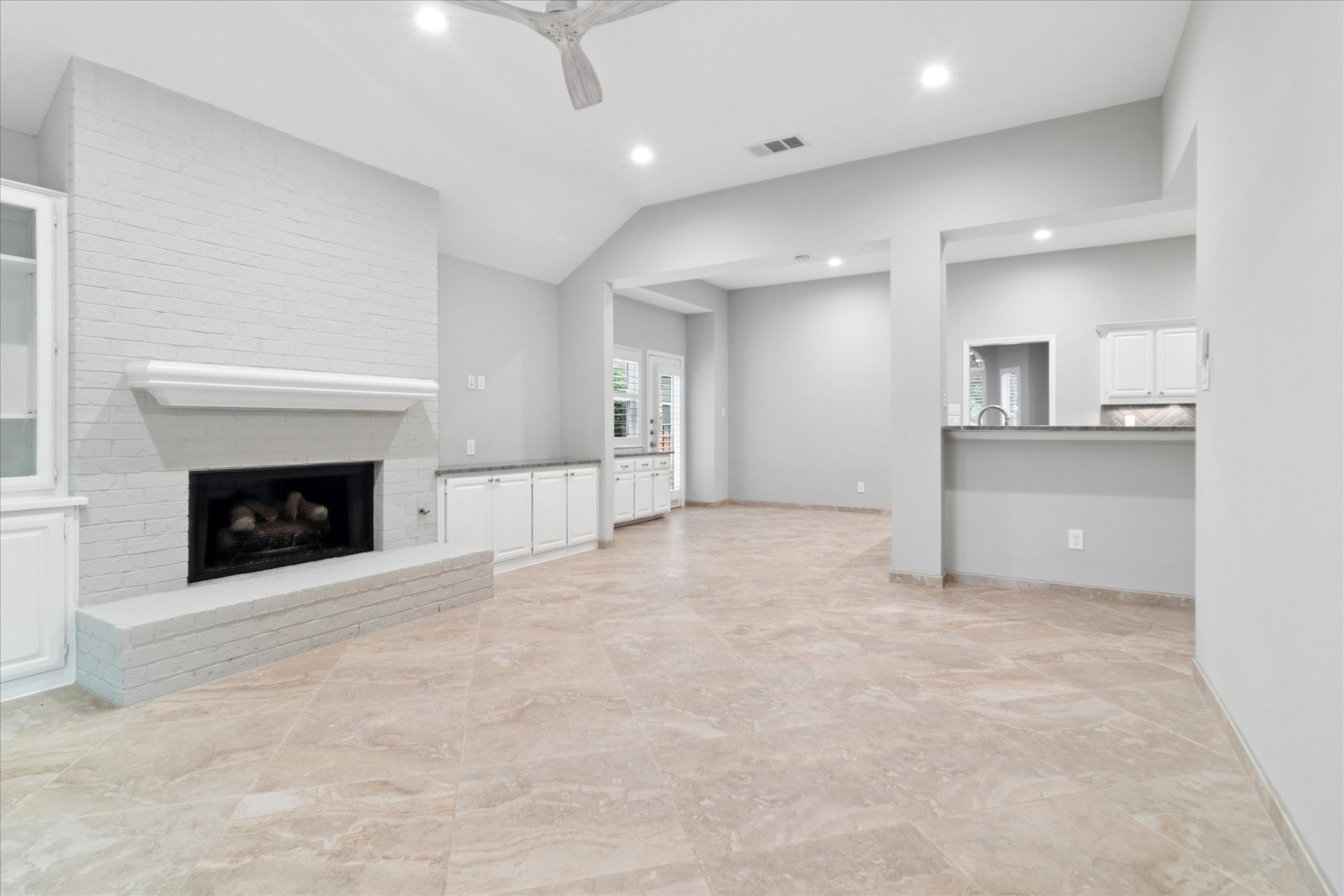 1313 Auburn Place