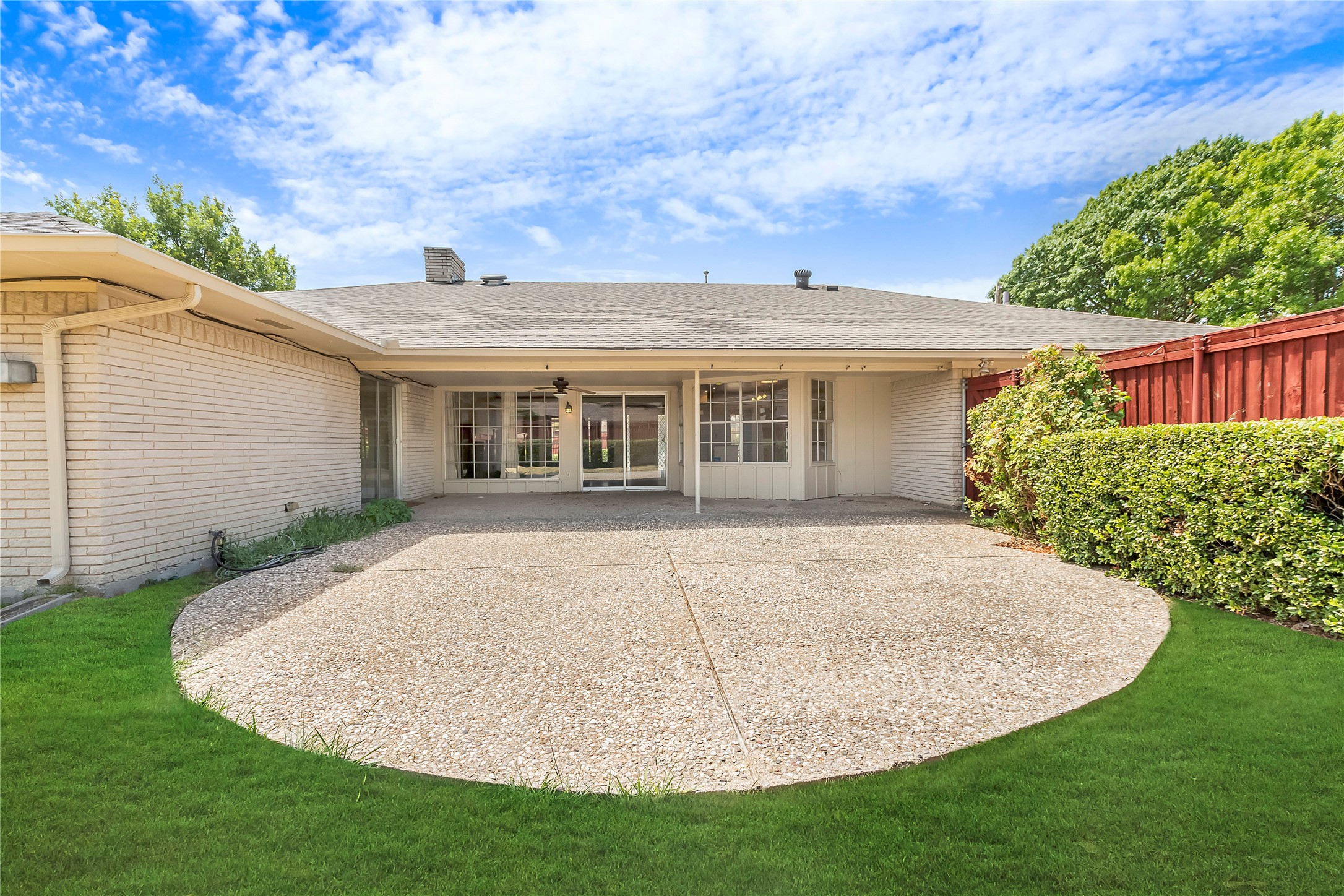 6109 Highgate Lane