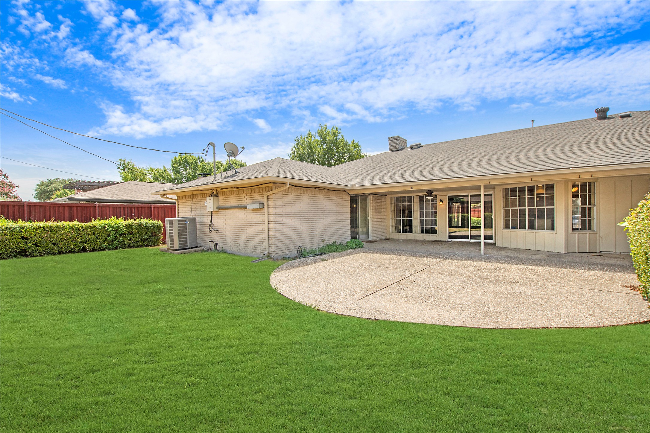 6109 Highgate Lane