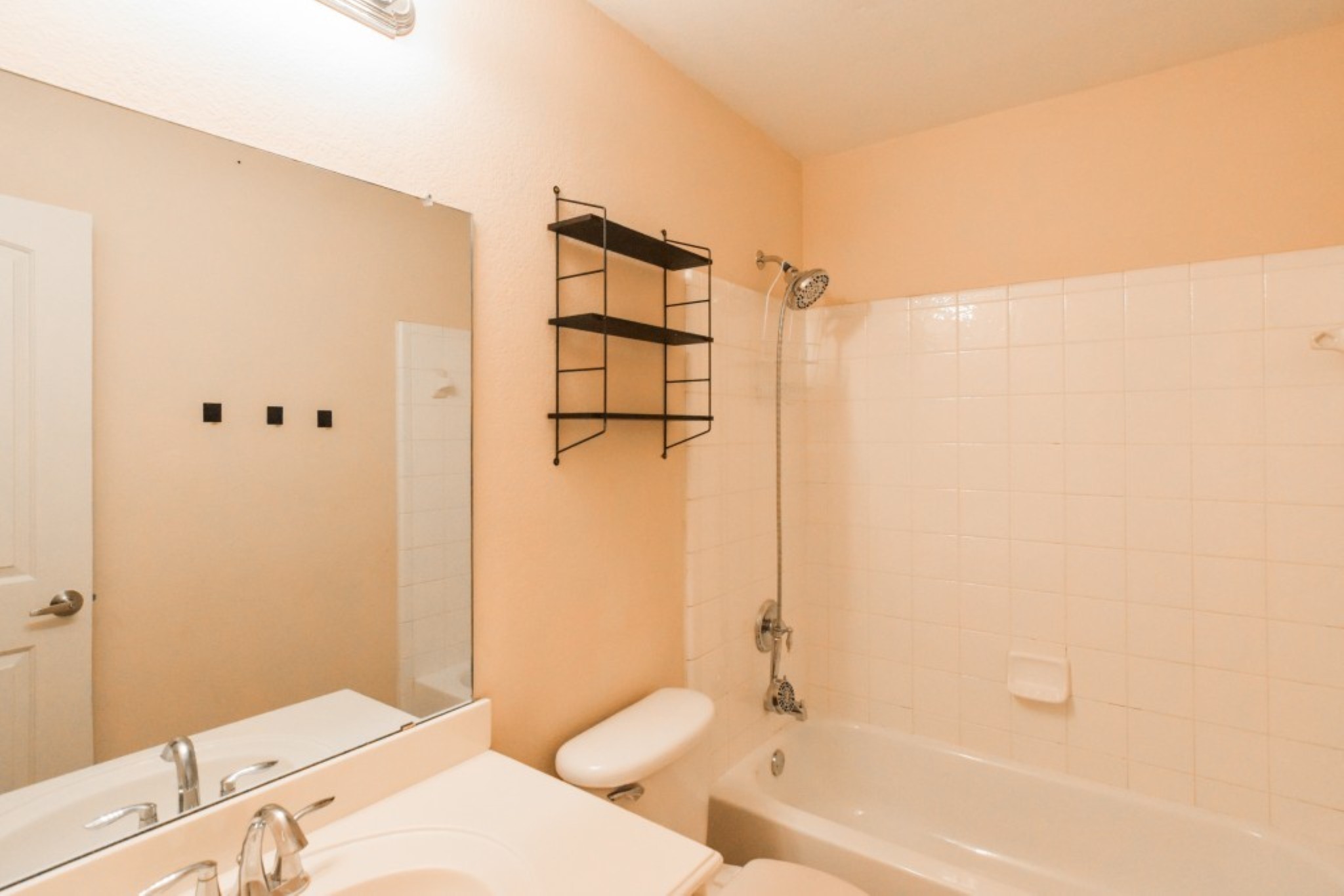8305 Loma Alta Trail