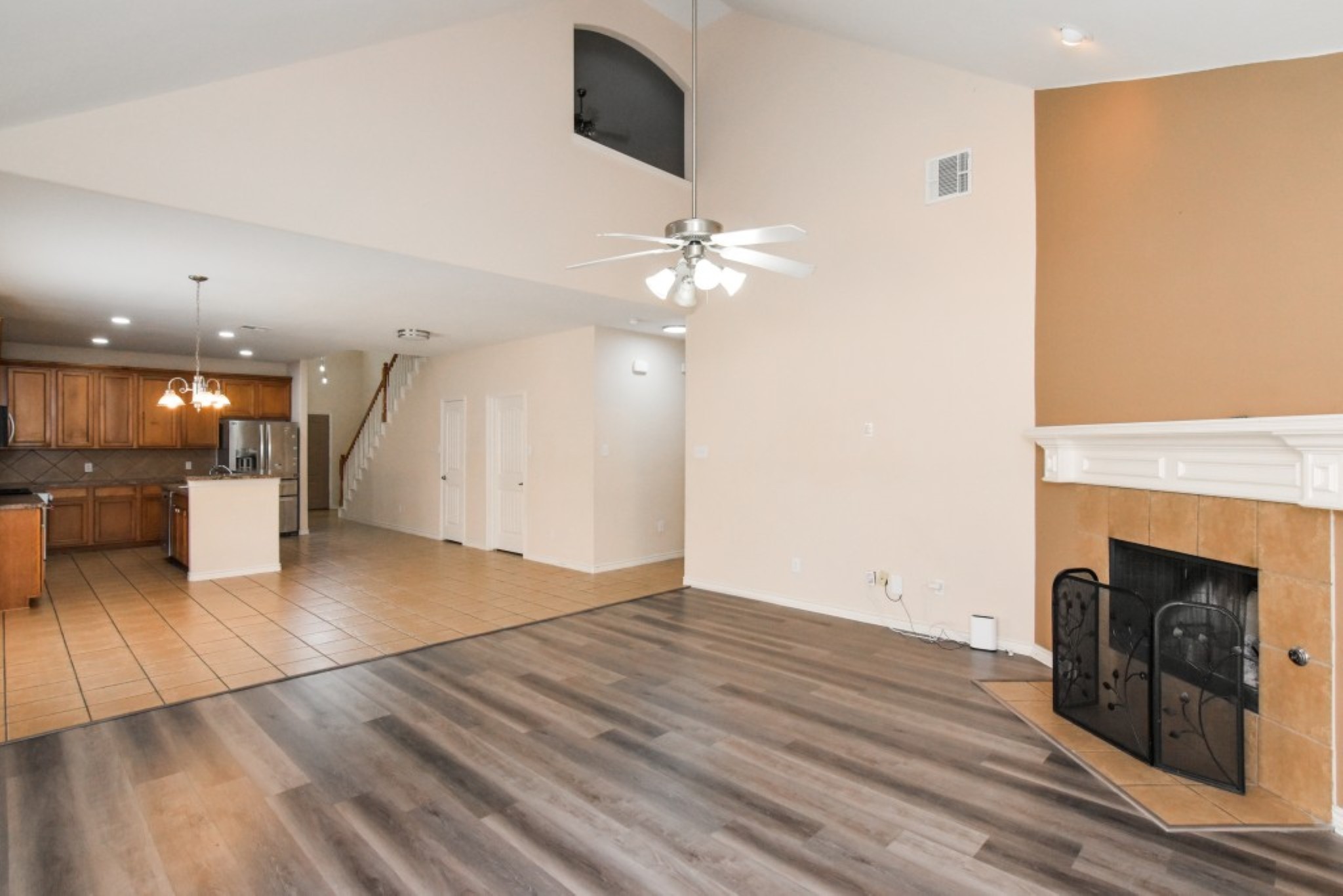 8305 Loma Alta Trail
