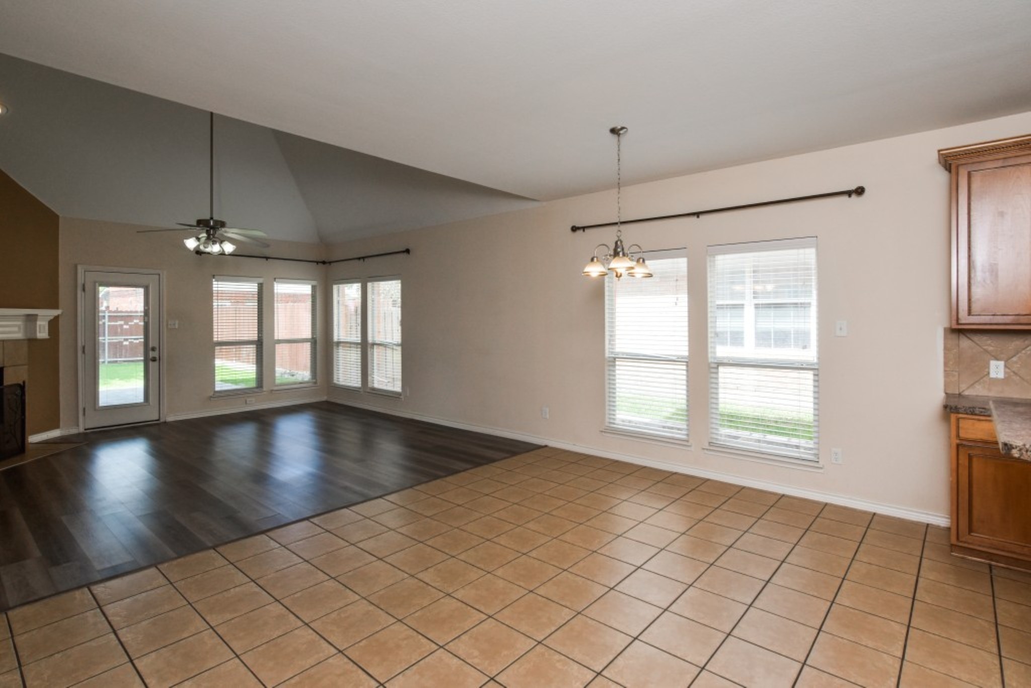 8305 Loma Alta Trail