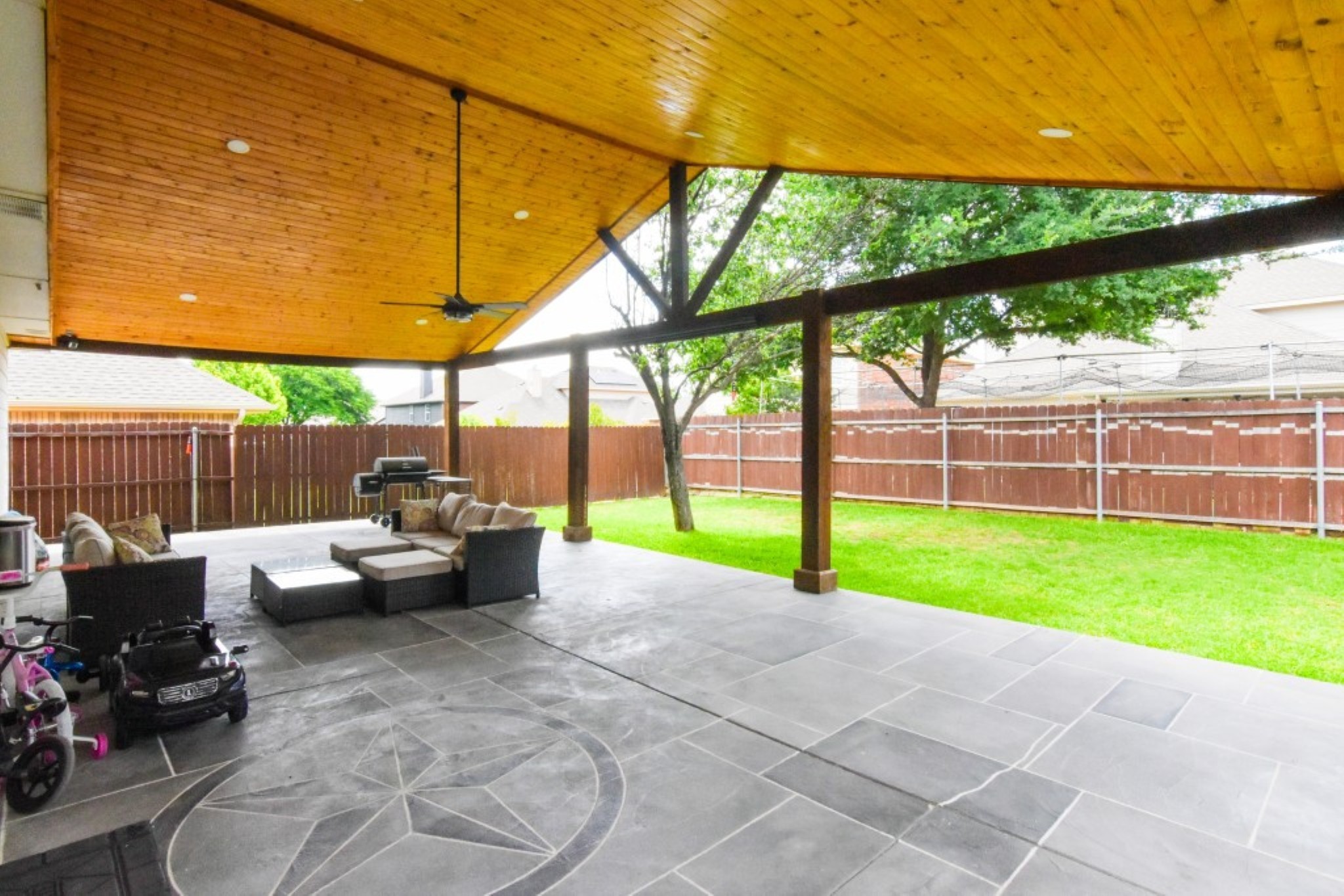 8305 Loma Alta Trail