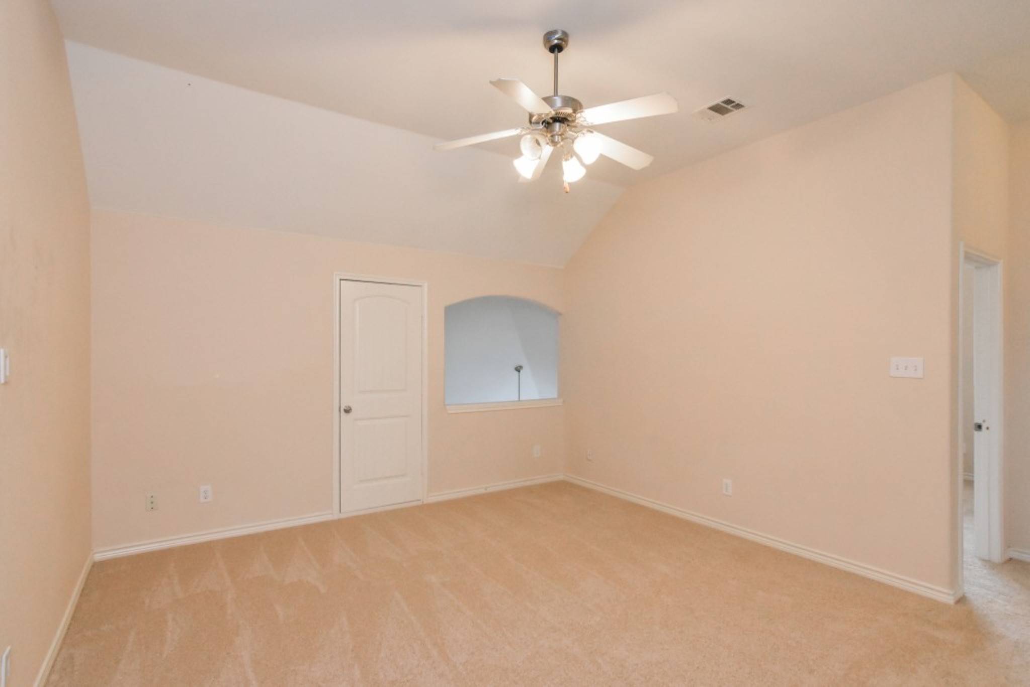 8305 Loma Alta Trail