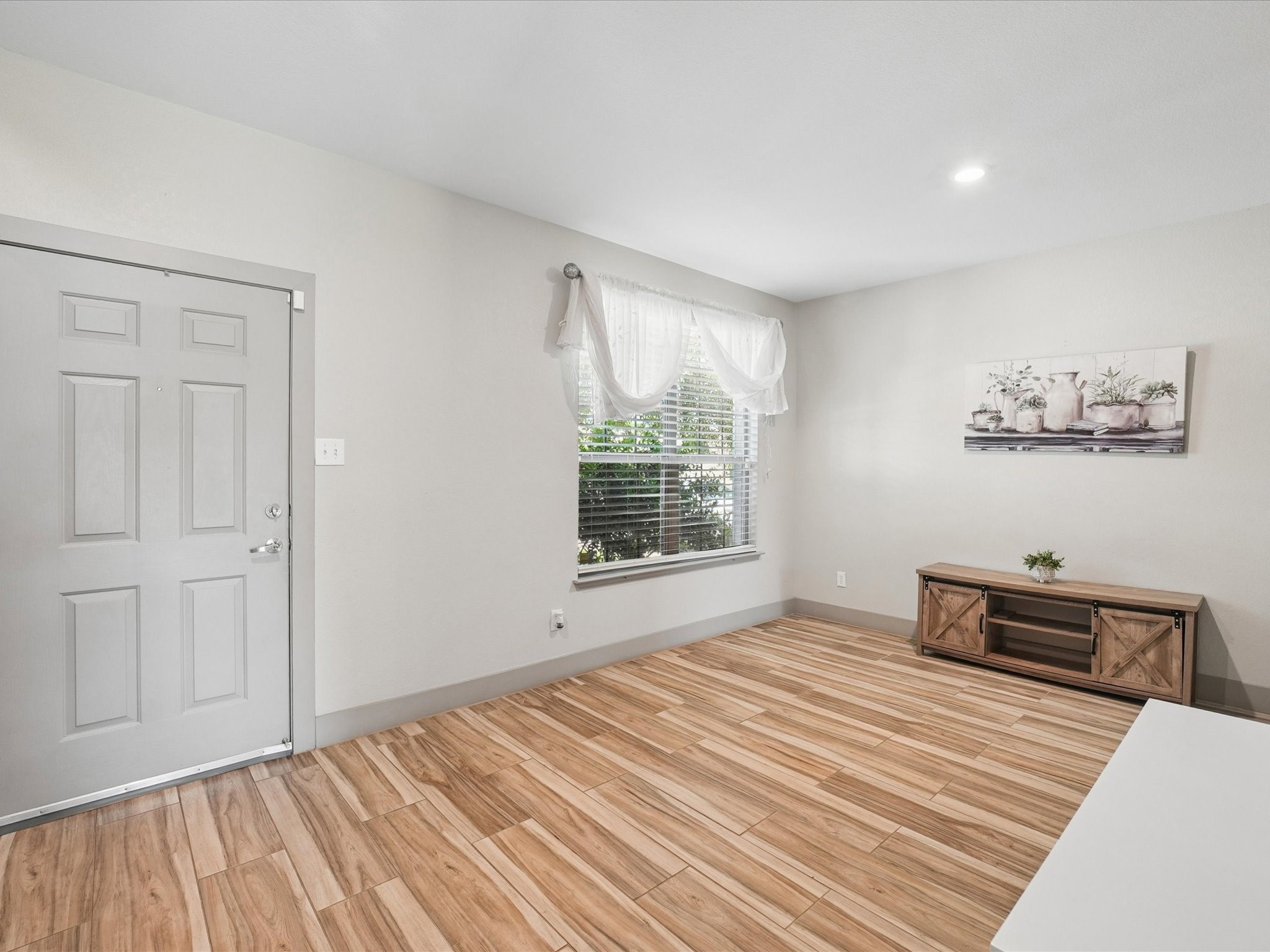 2433 Galemeadow Drive