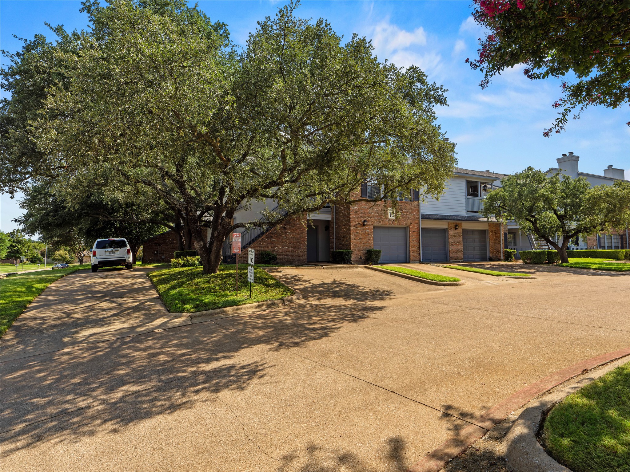 3101 Townbluff Drive 1024