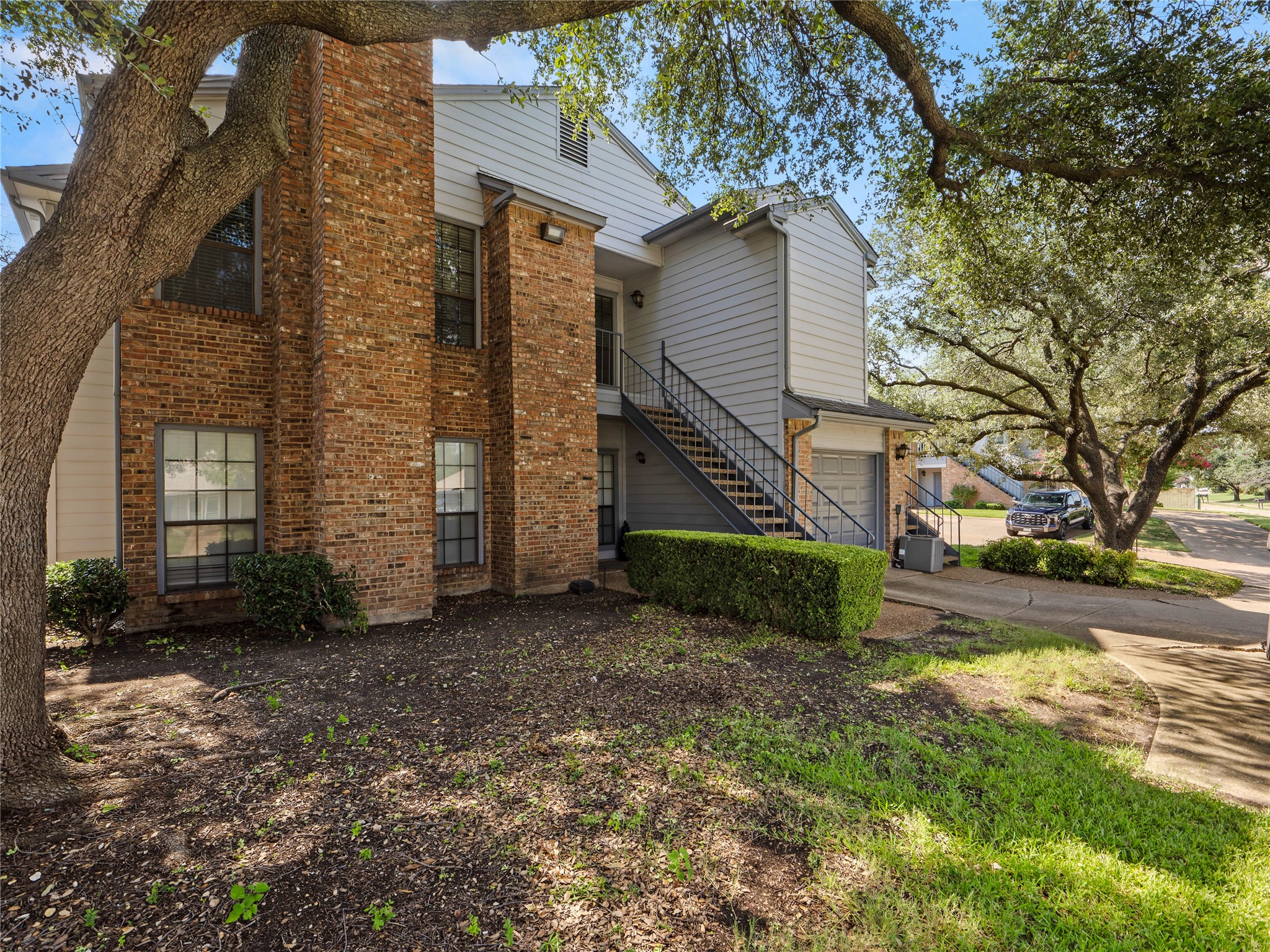 3101 Townbluff Drive 1024