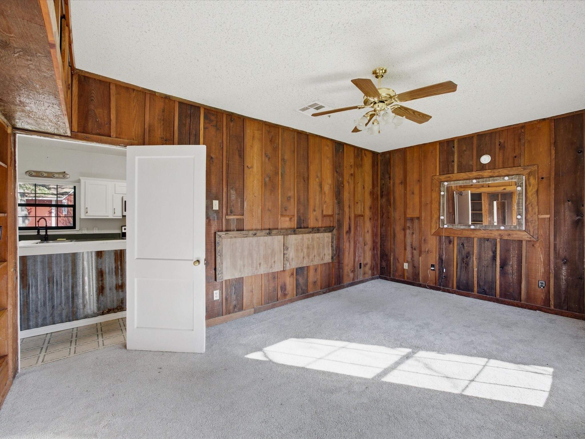 1605 Frann Drive