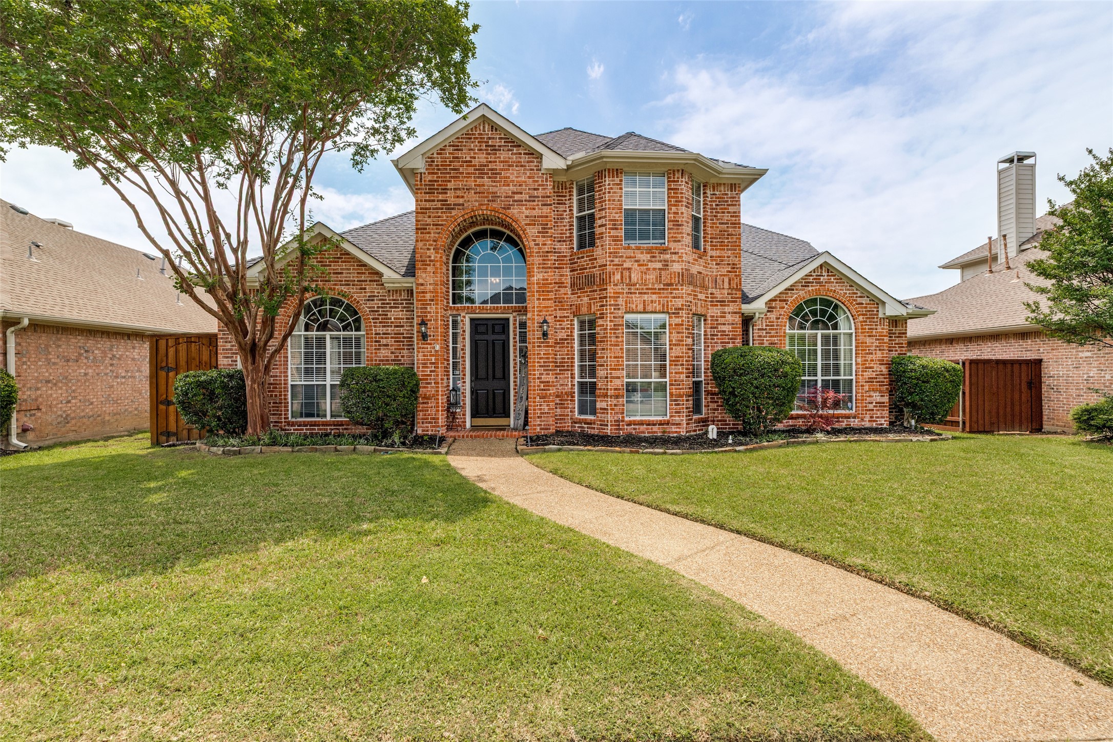 2312 Mesa Oak Trail