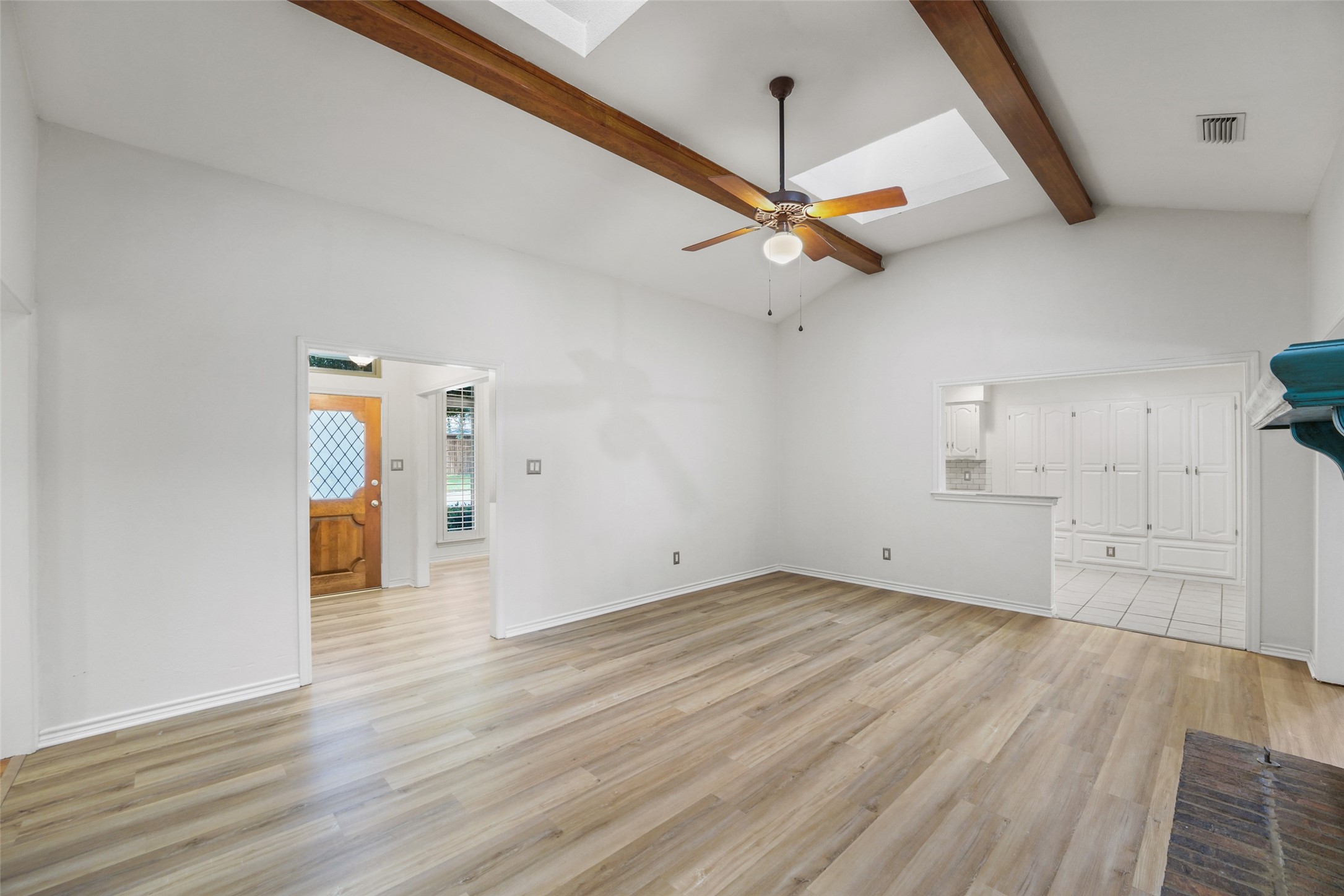 807 Lake Meadows Drive