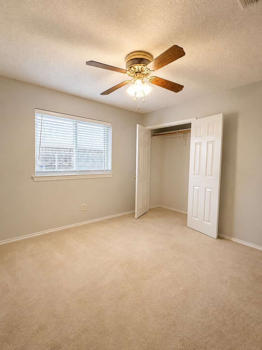 4806 Shadyway Drive