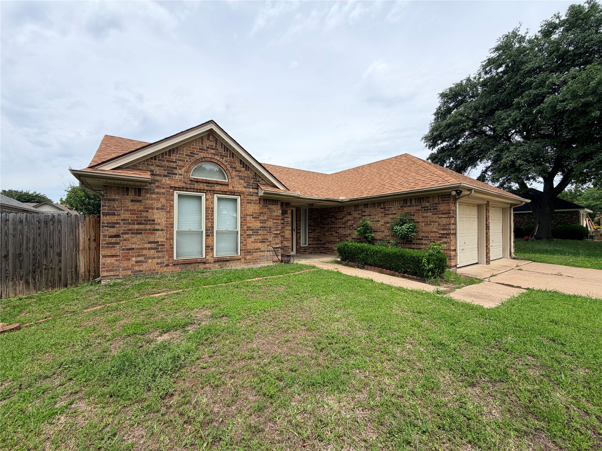 4806 Shadyway Drive