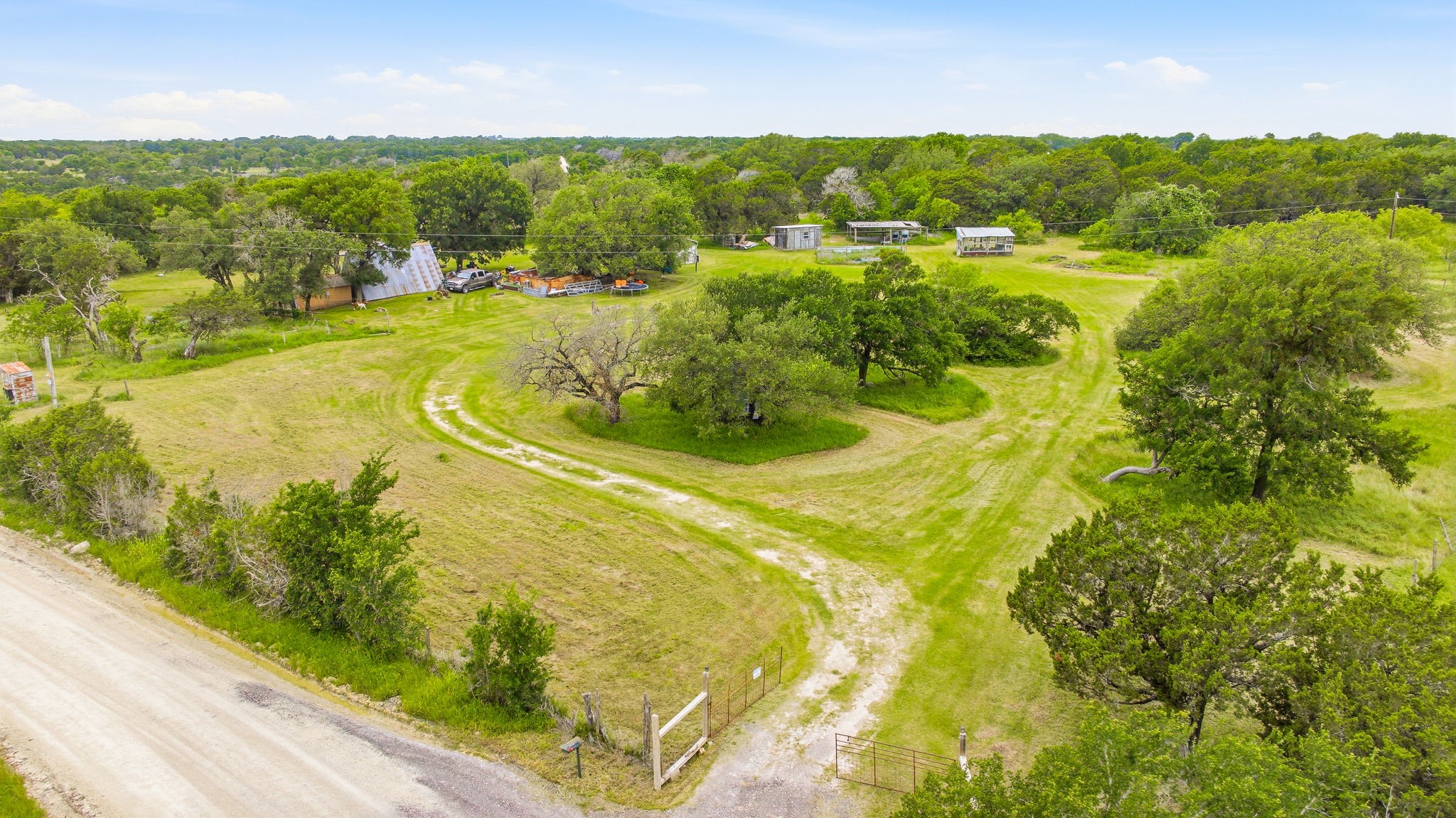 598 County Road 2137