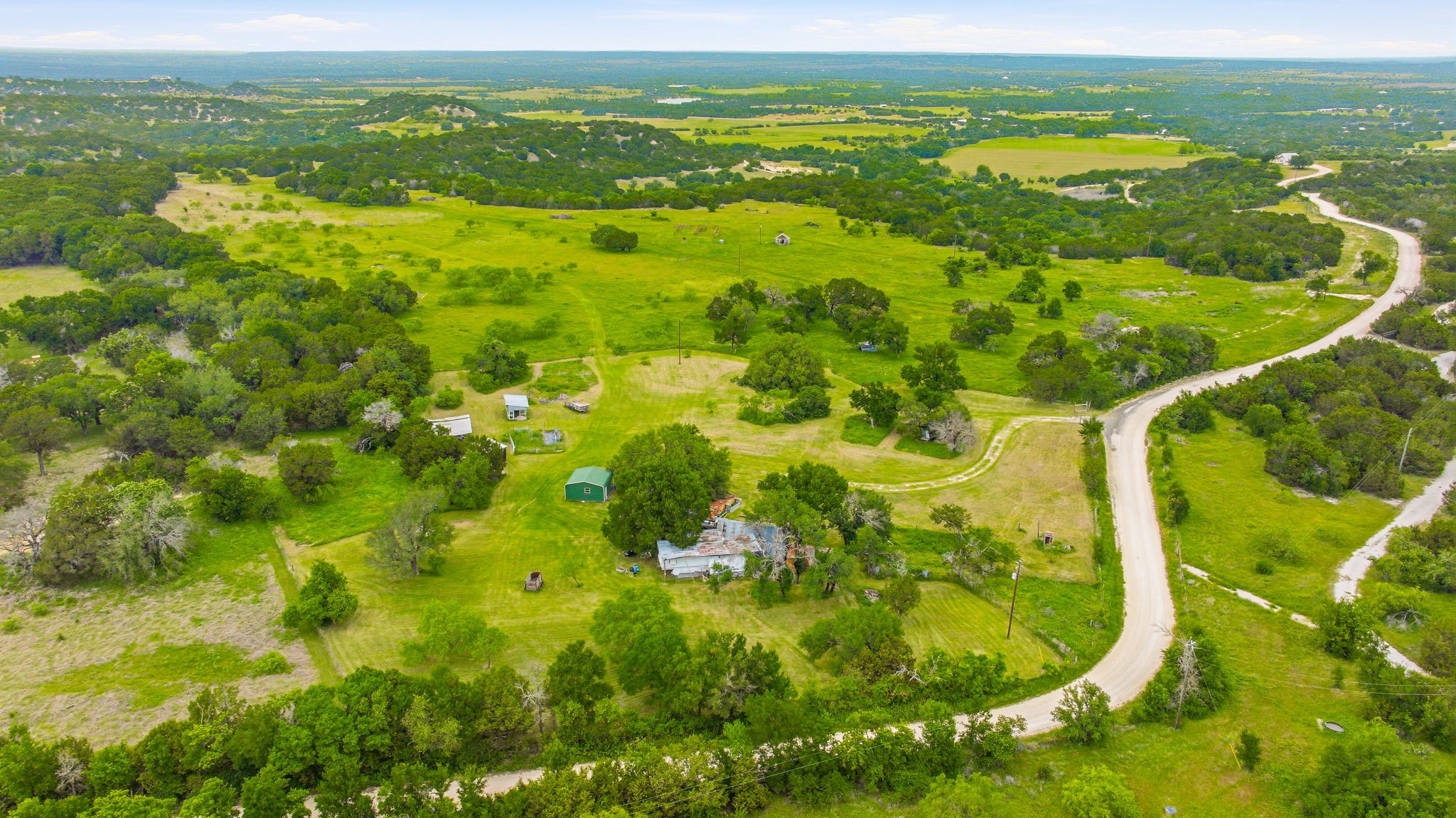 598 County Road 2137