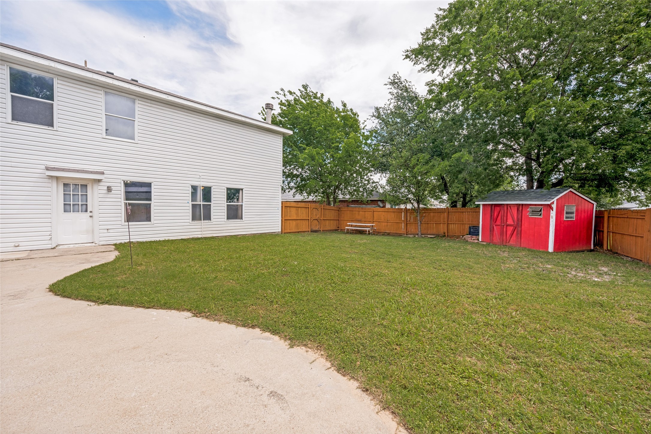 920 Kendall Drive