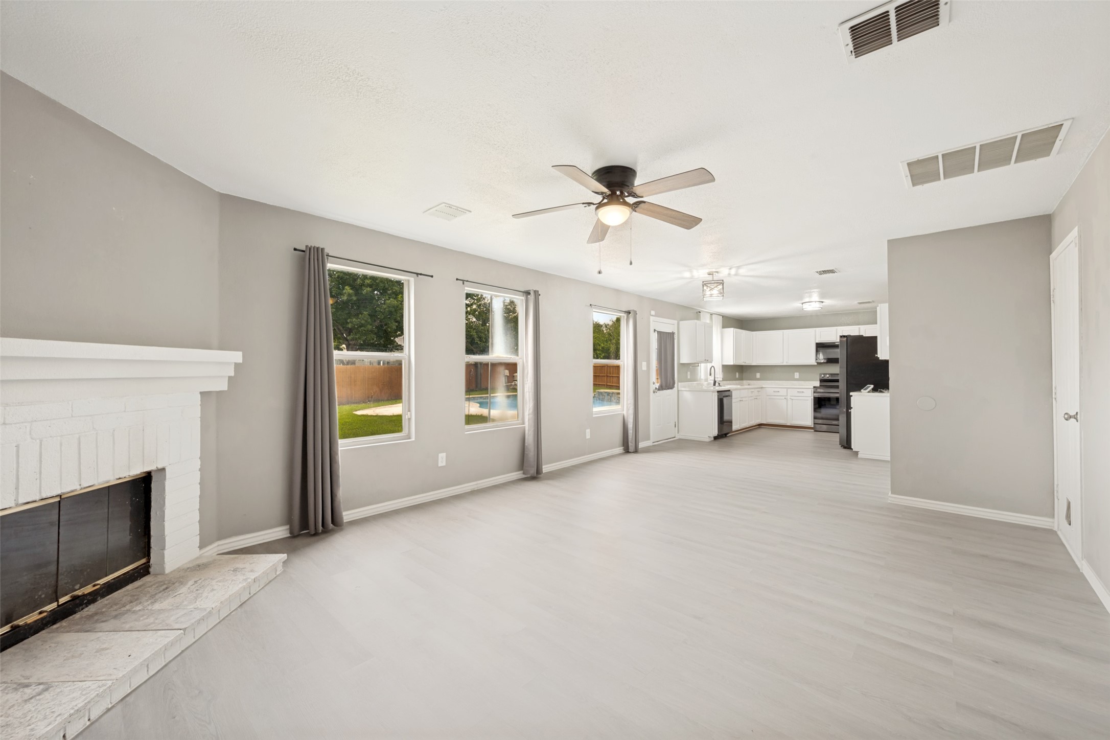 920 Kendall Drive