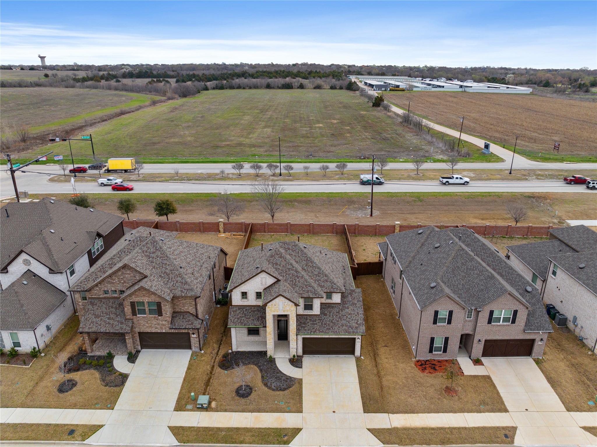 3822 Windmill Court