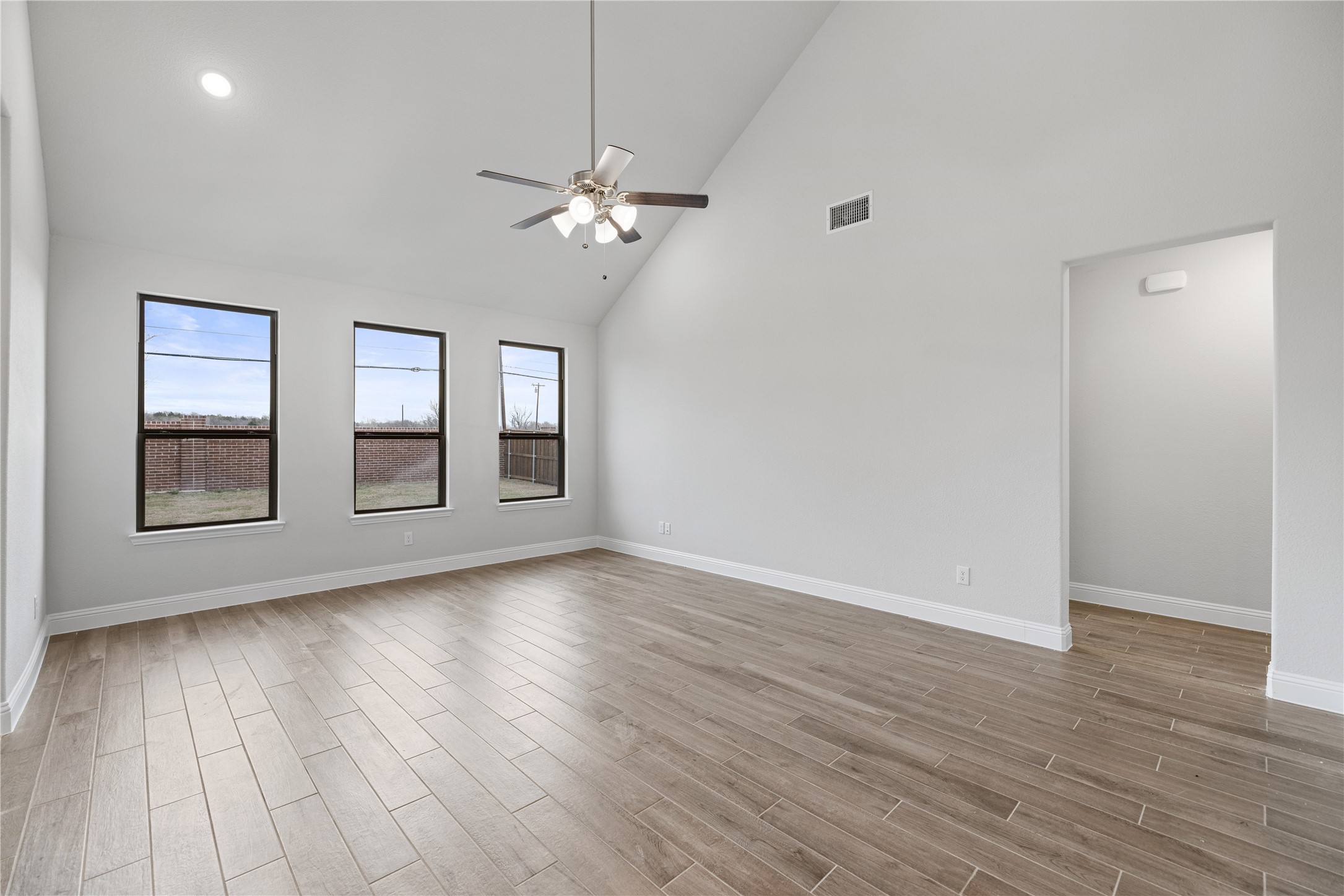 3822 Windmill Court
