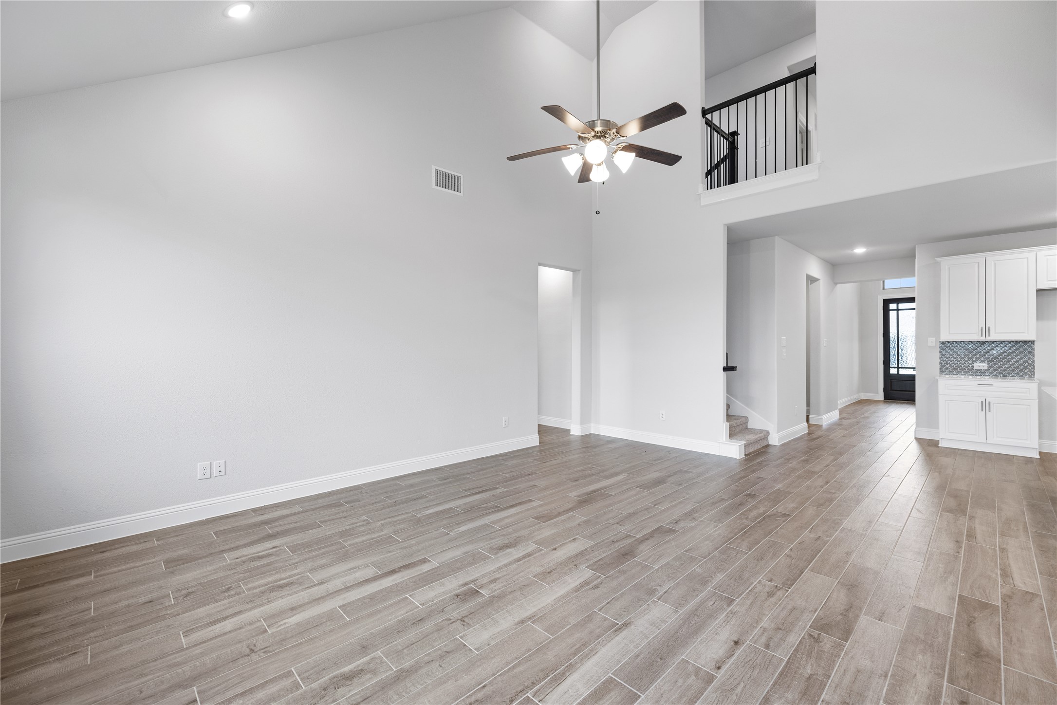 3822 Windmill Court