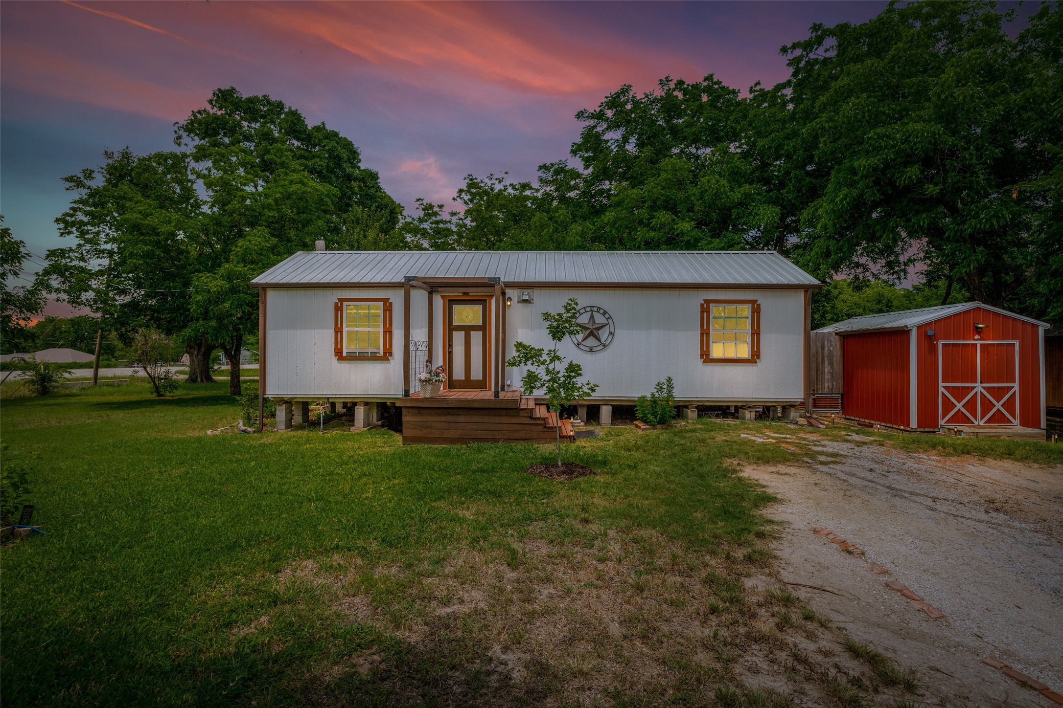 507 S Business Highway 78