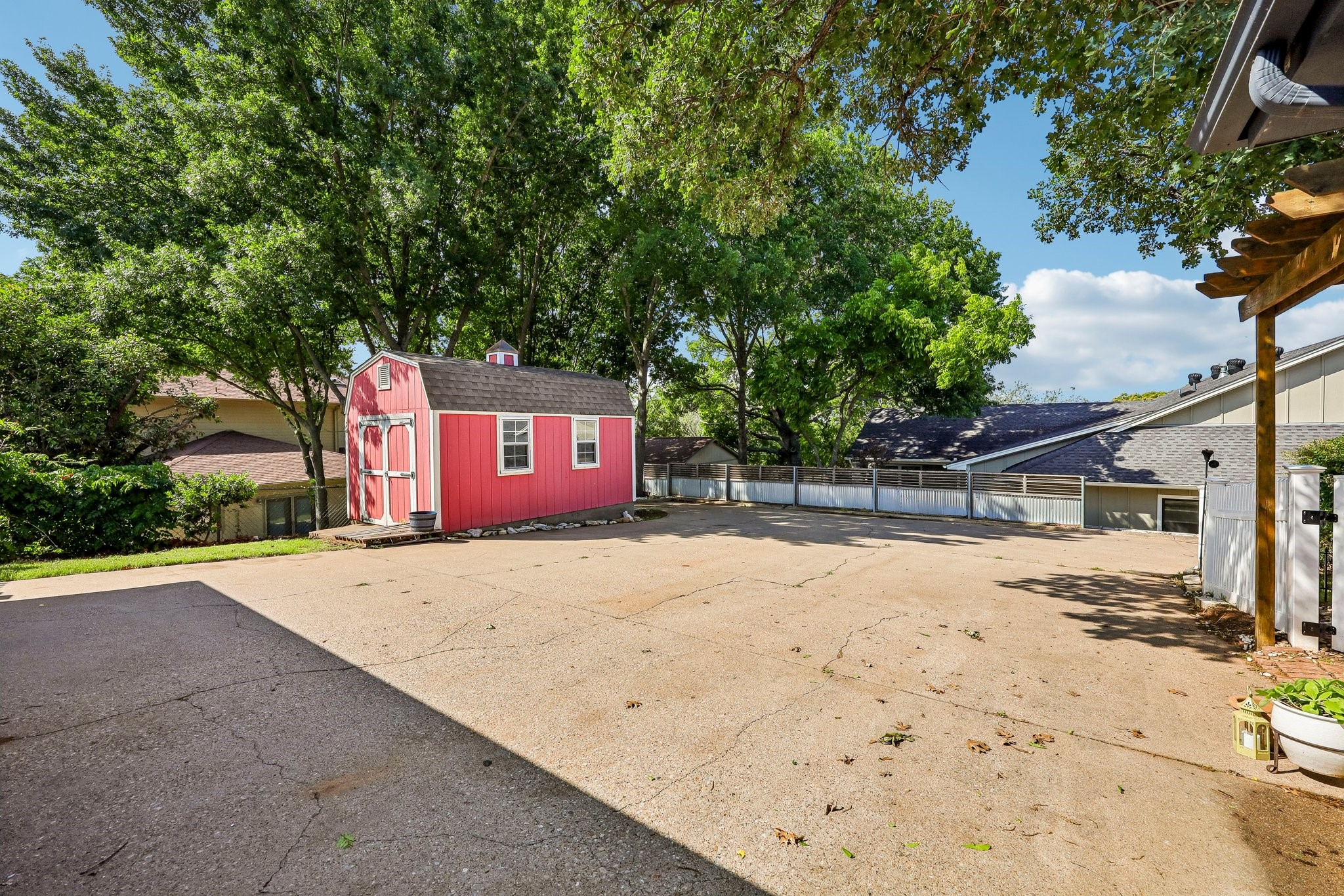 5209 Fairway Circle