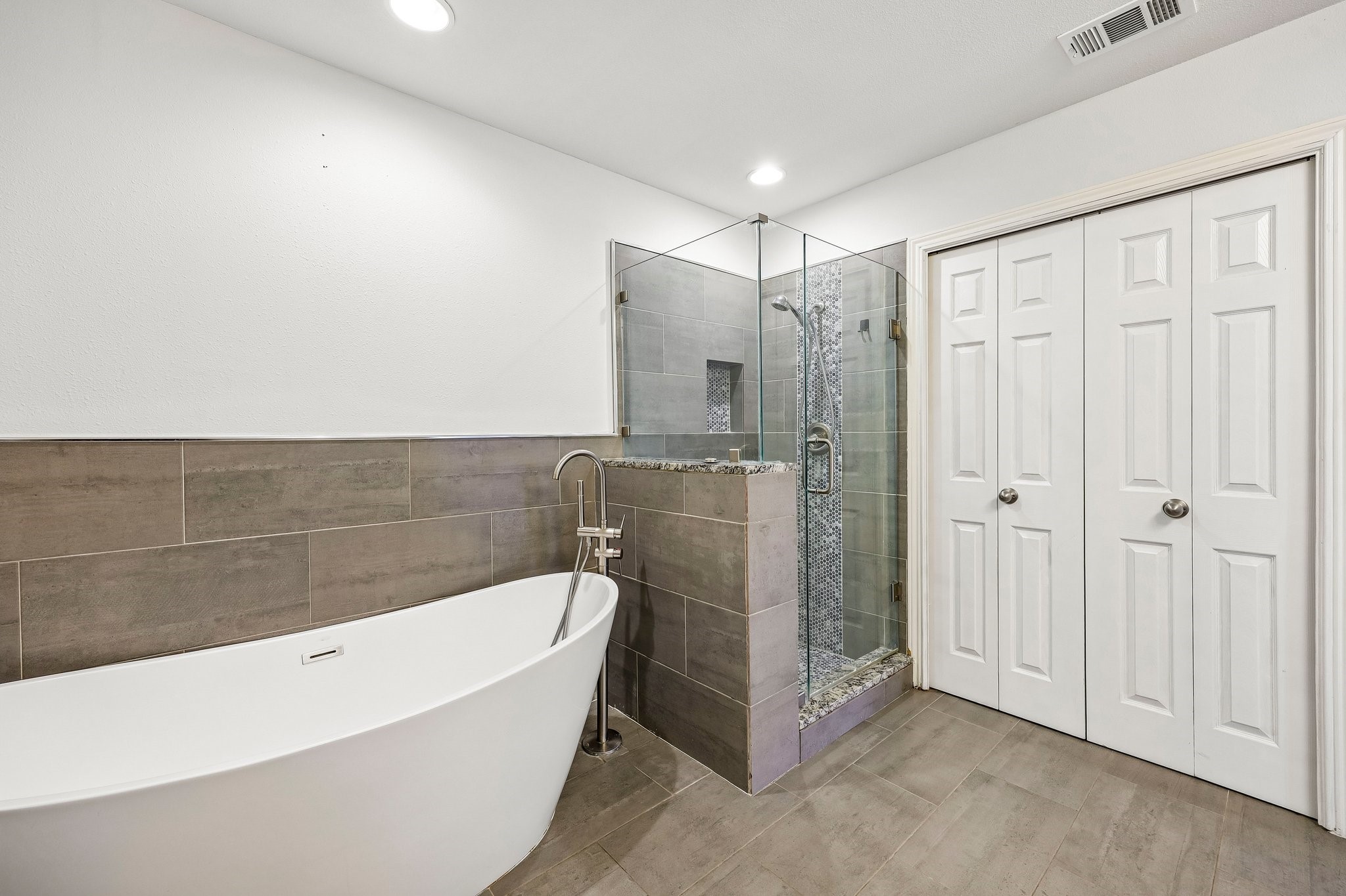 5209 Fairway Circle