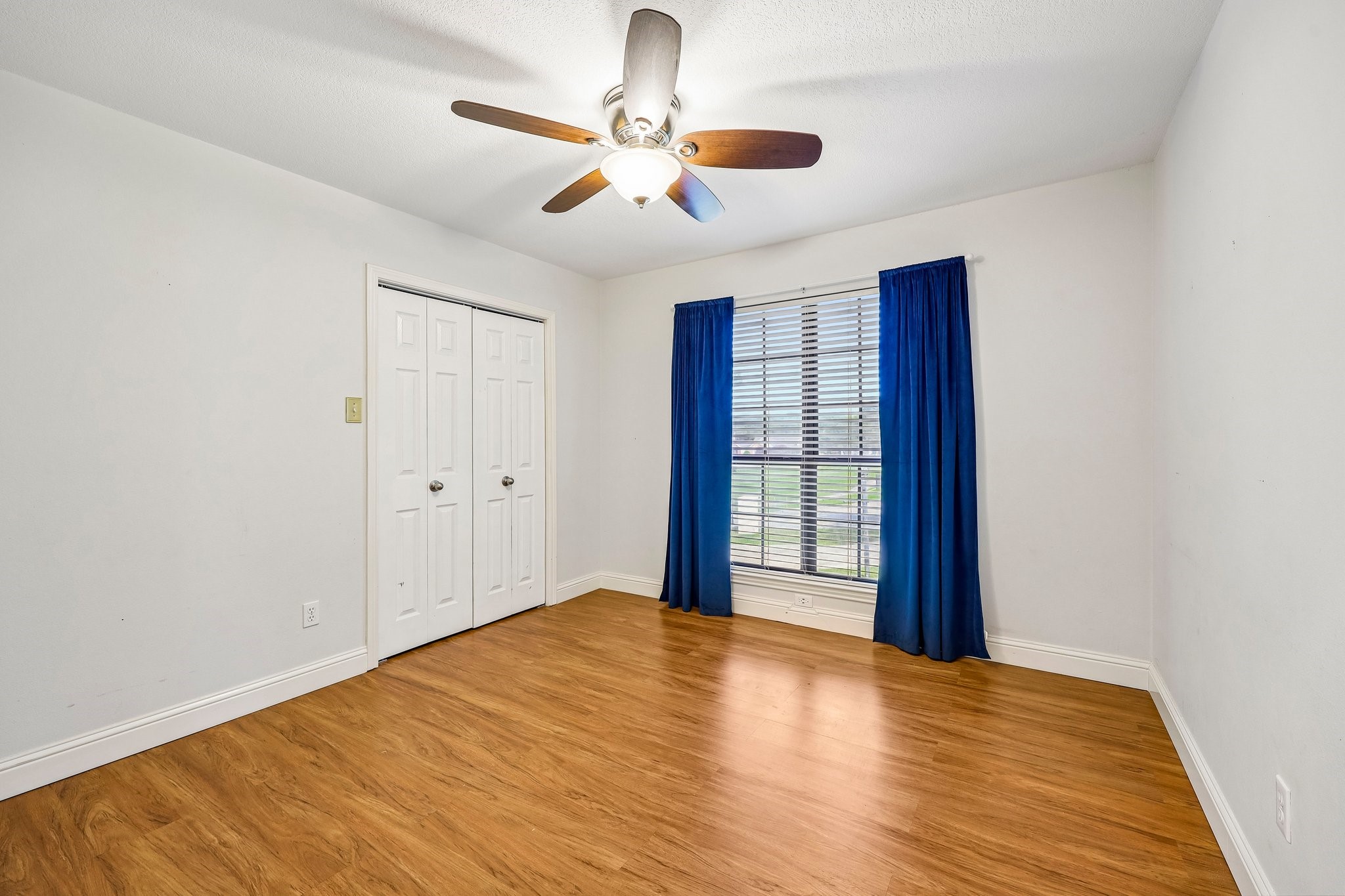 5209 Fairway Circle