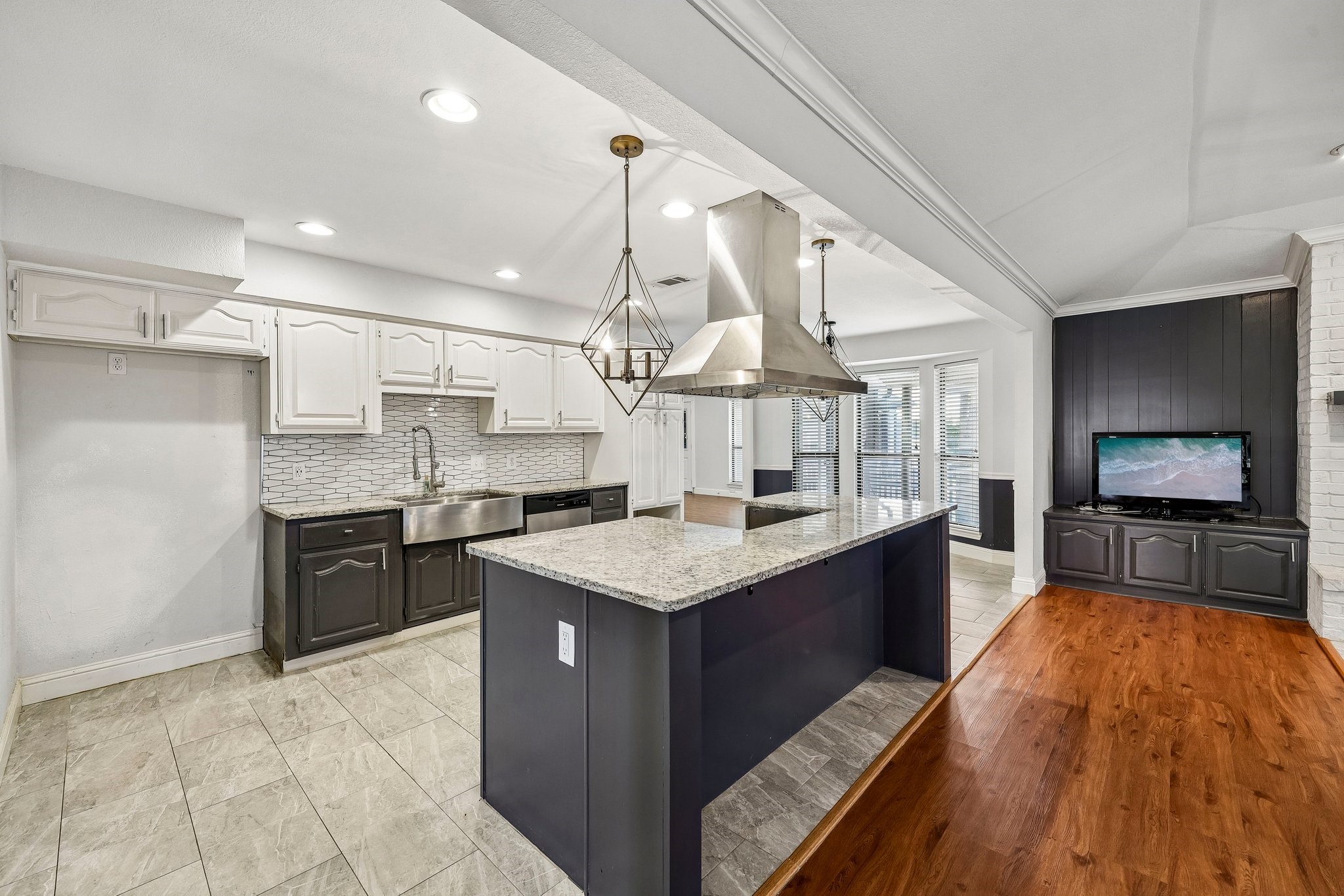 5209 Fairway Circle