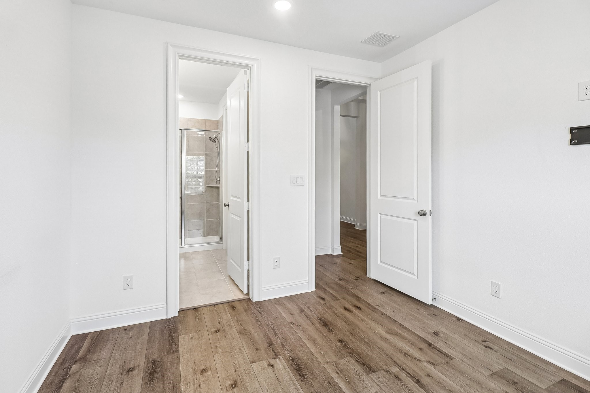 1524 Vermillion Drive
