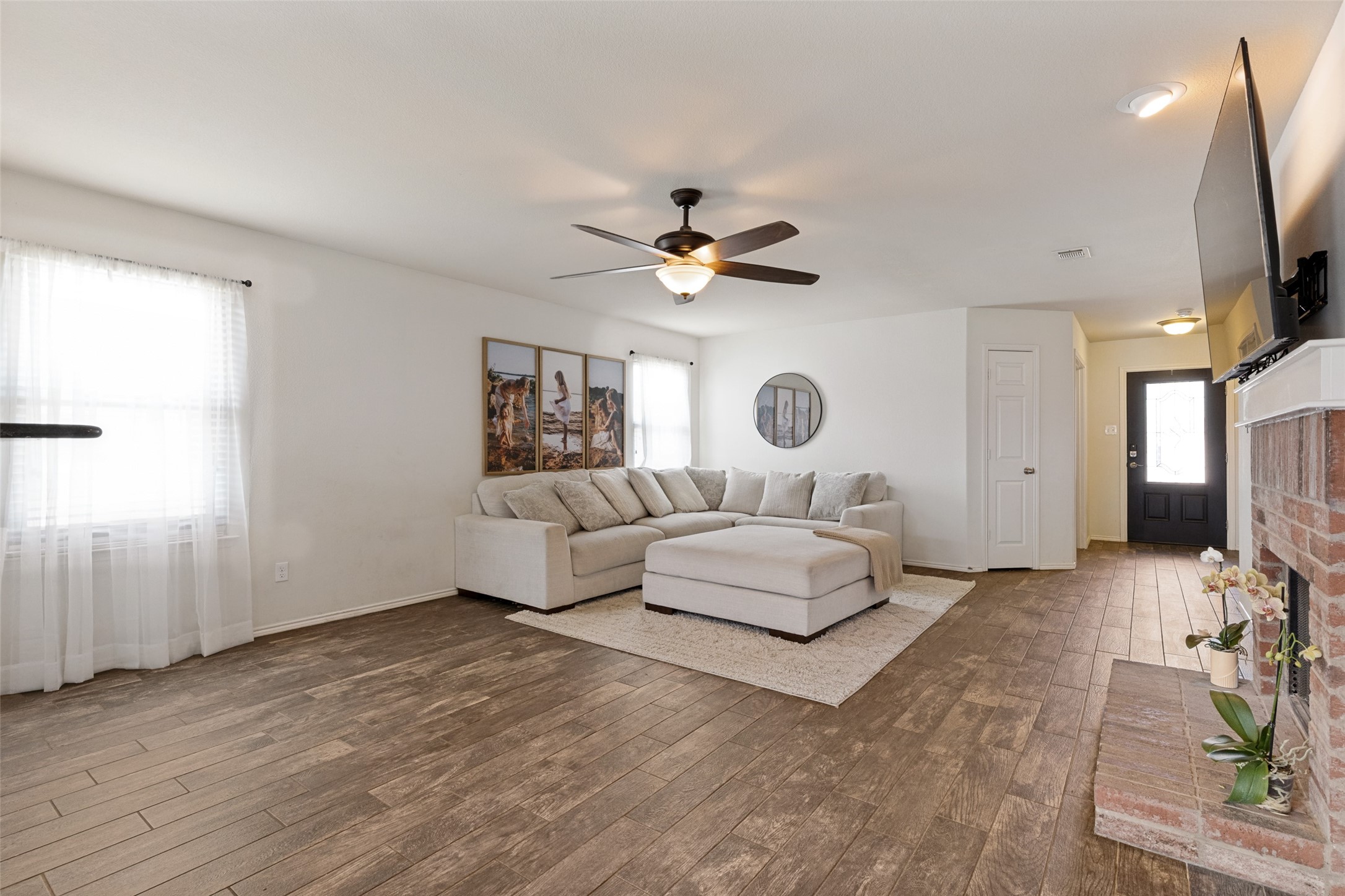 1300 Elkford Lane