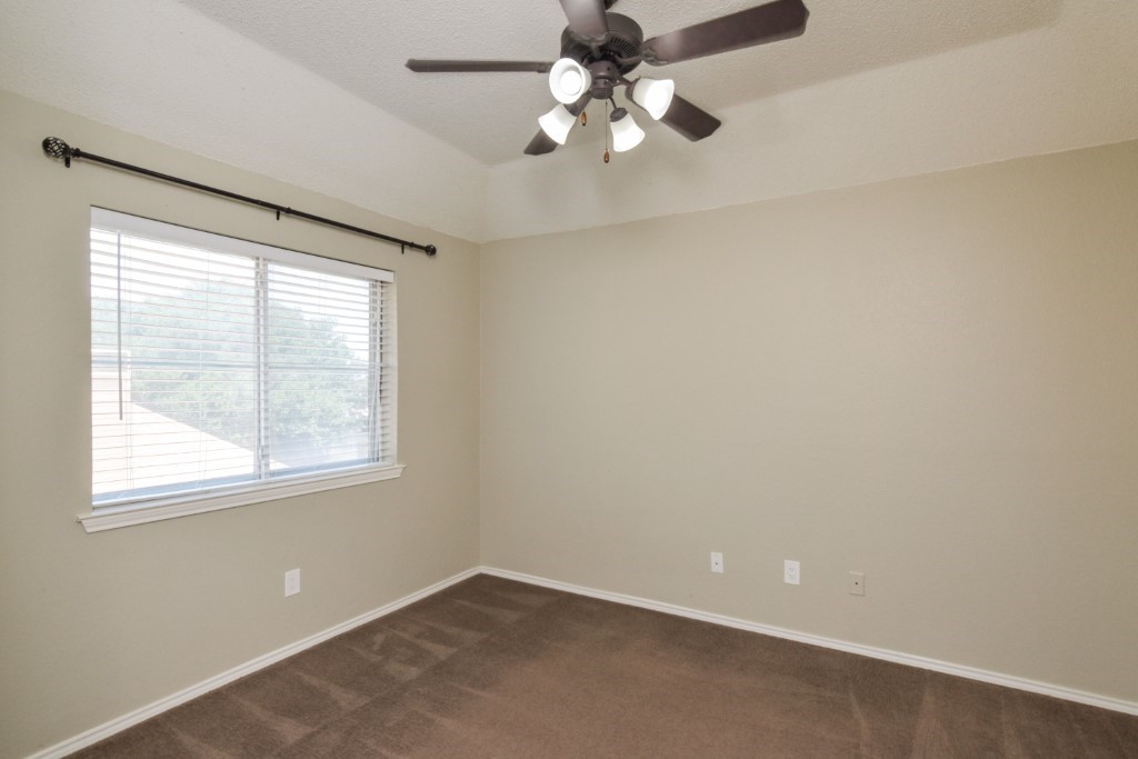 10000 Danbury Drive