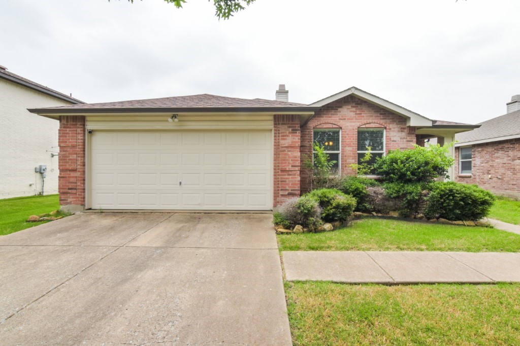 1105 Wyatt Earp Drive