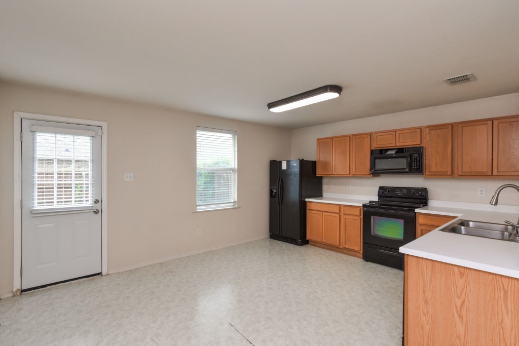 1105 Wyatt Earp Drive