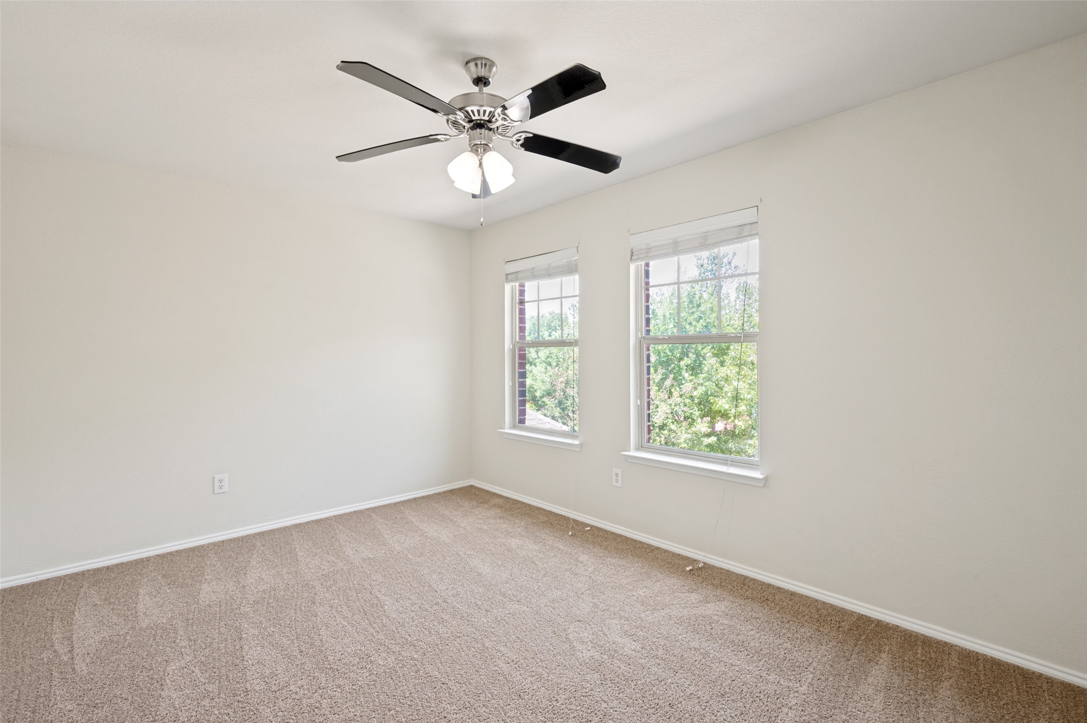 920 King George Lane