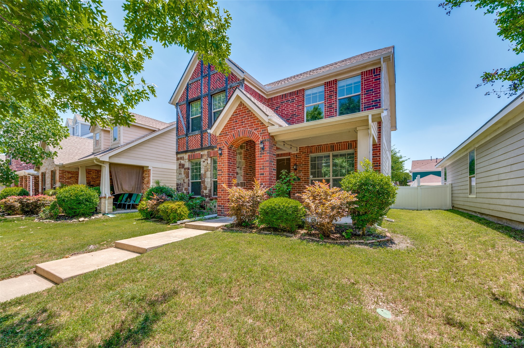 920 King George Lane