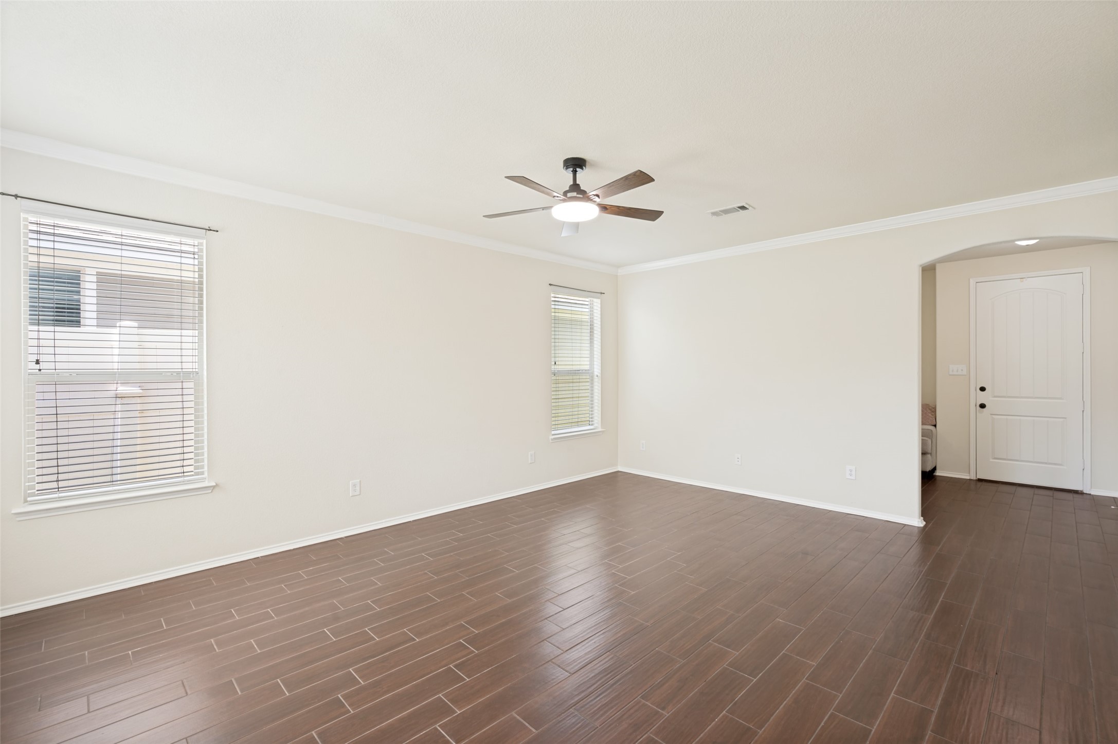 920 King George Lane
