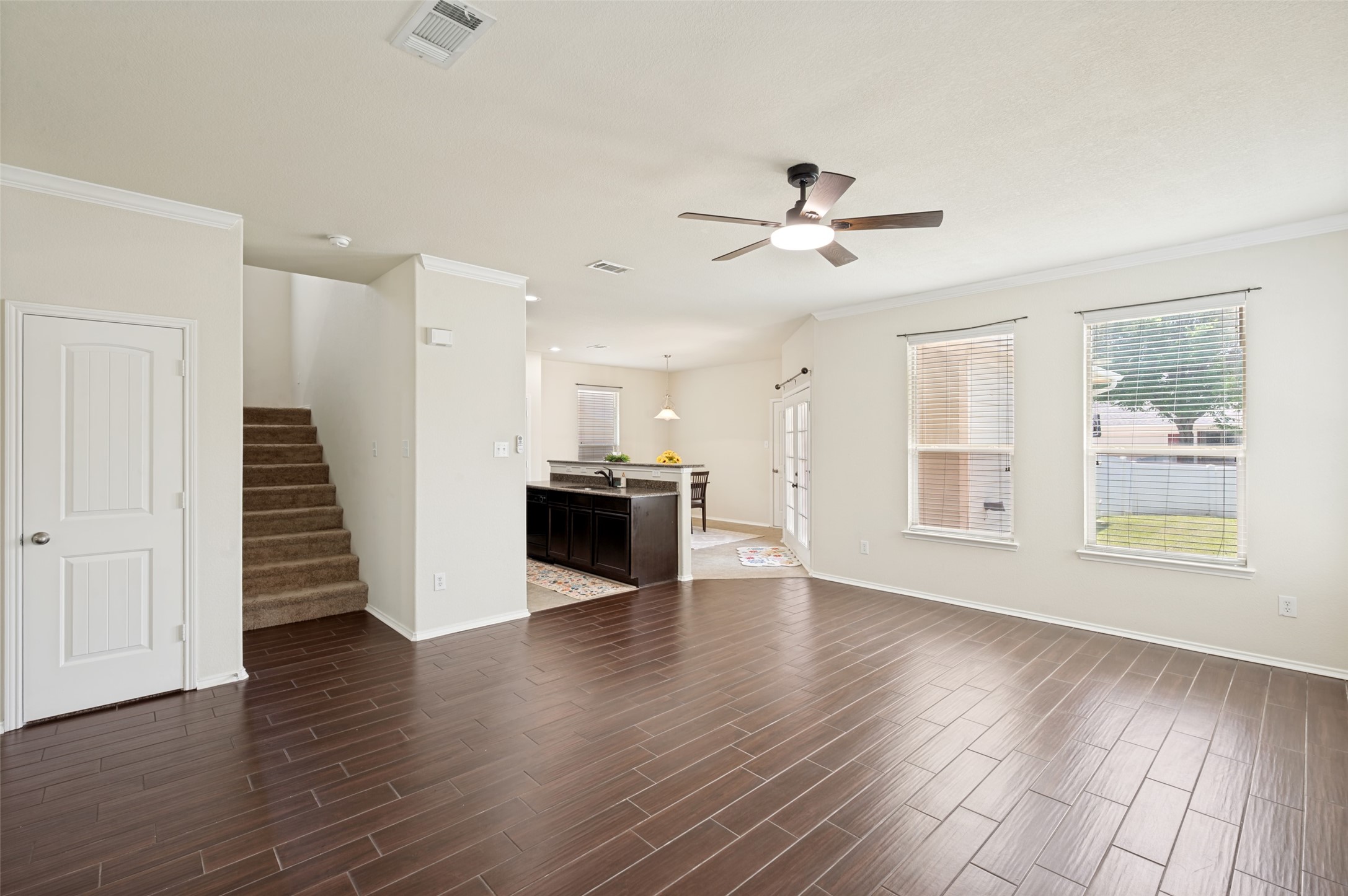 920 King George Lane