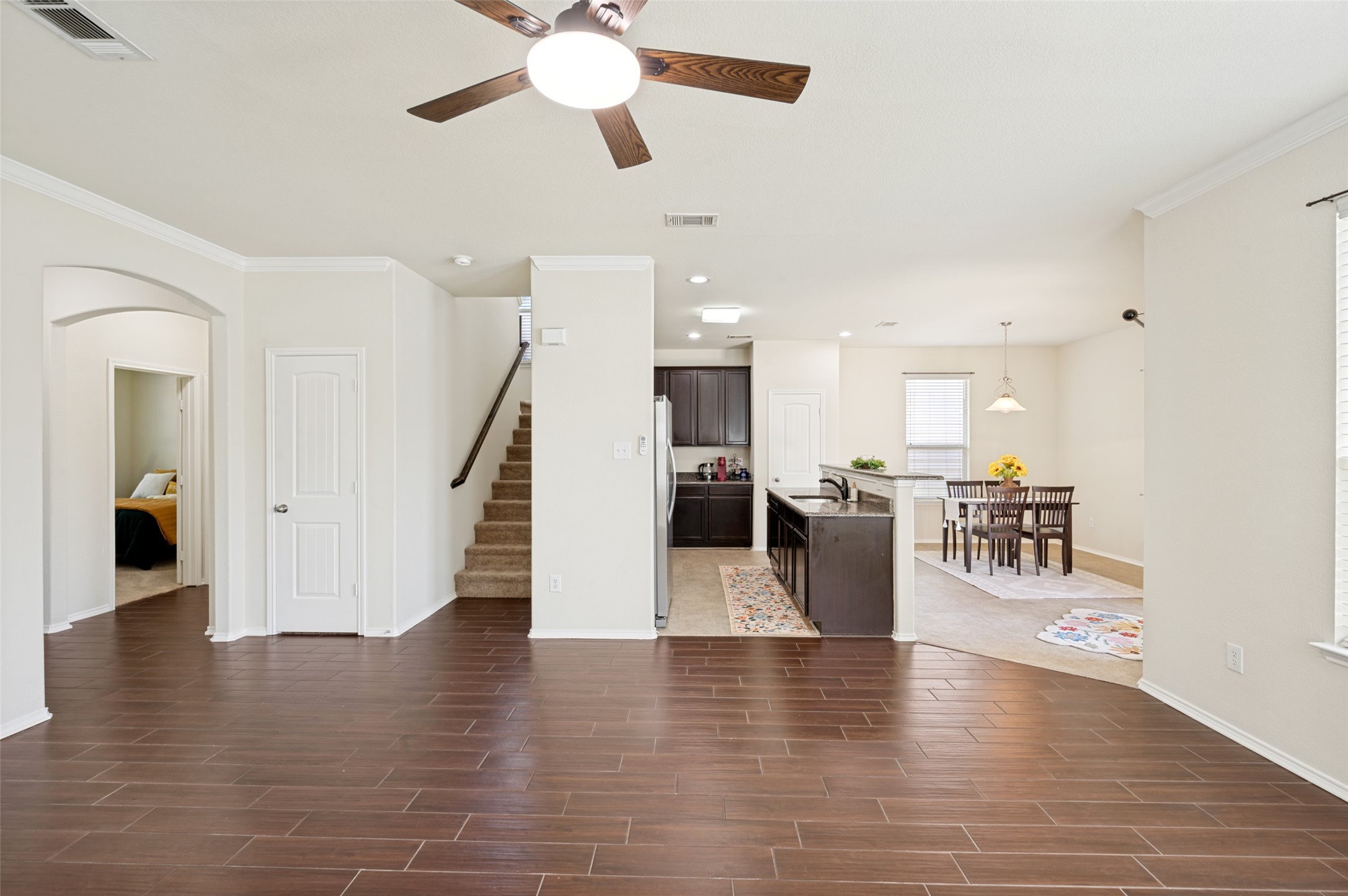 920 King George Lane