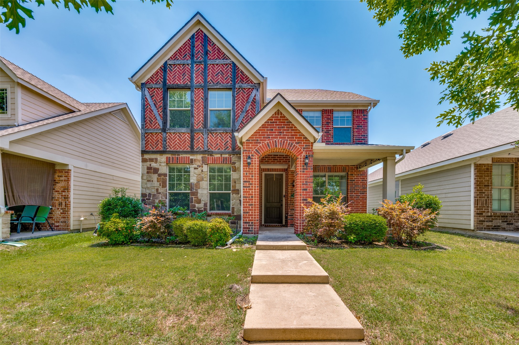 920 King George Lane