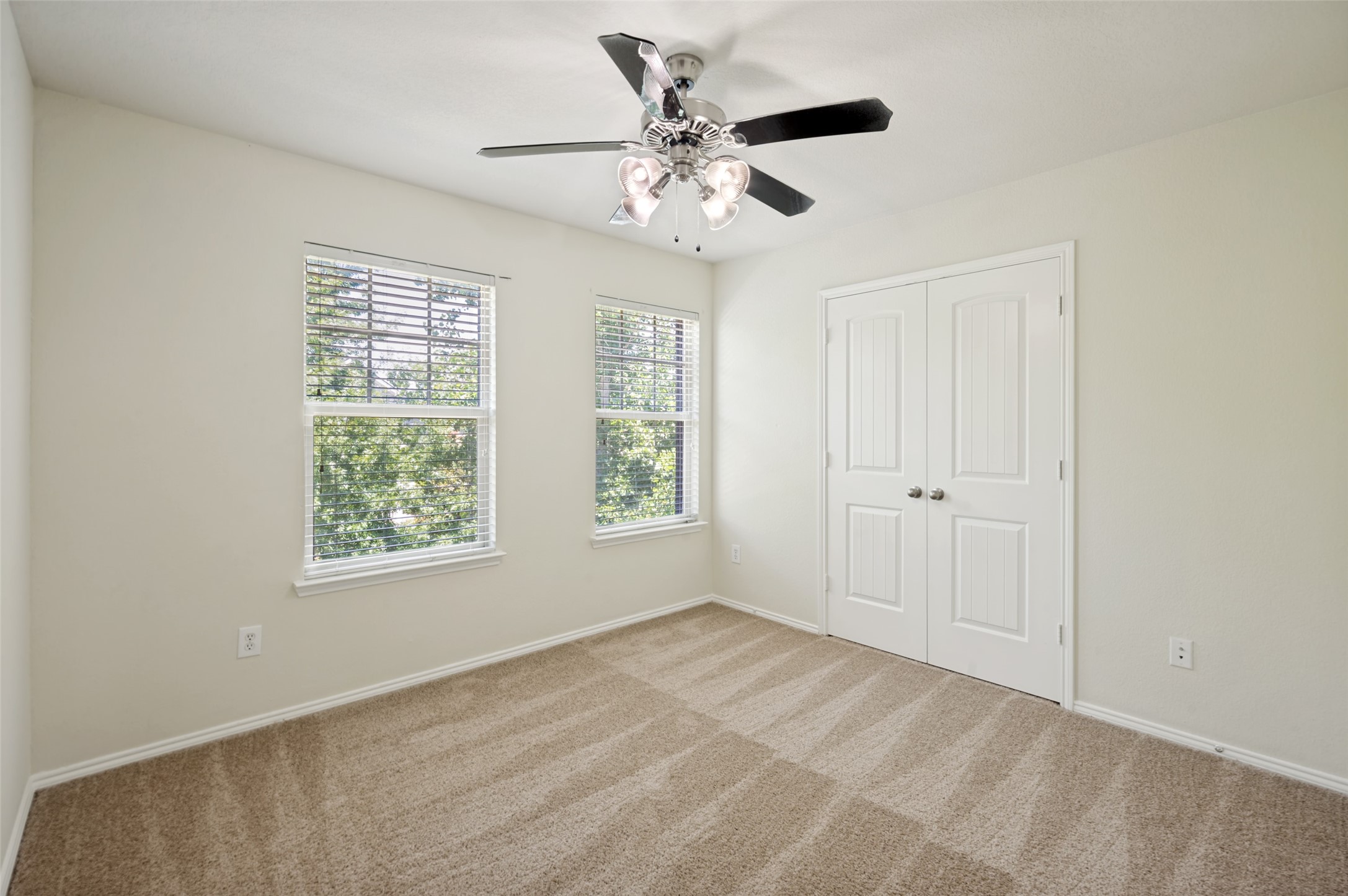 920 King George Lane