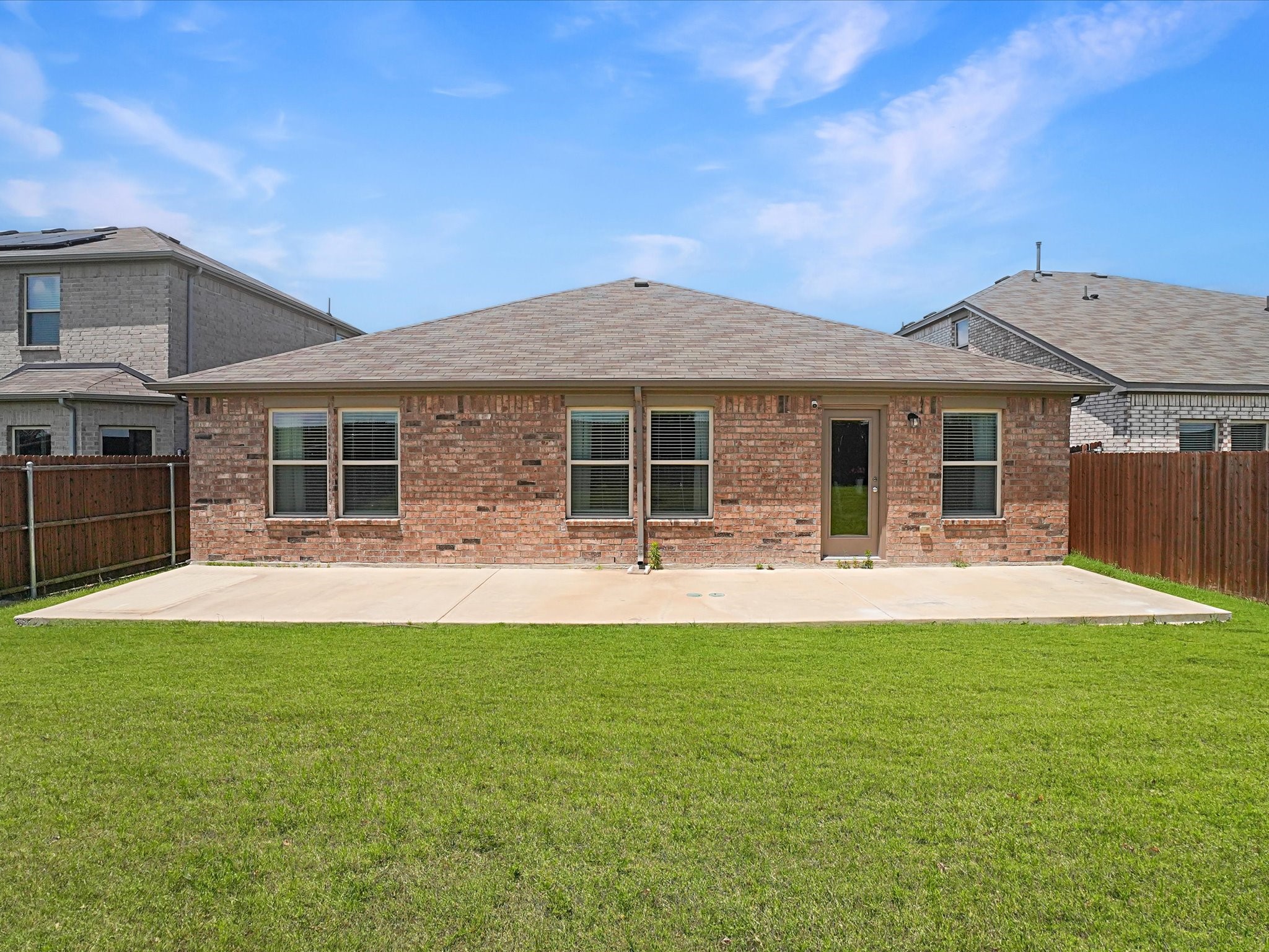 5577 Cherokee Rose Drive