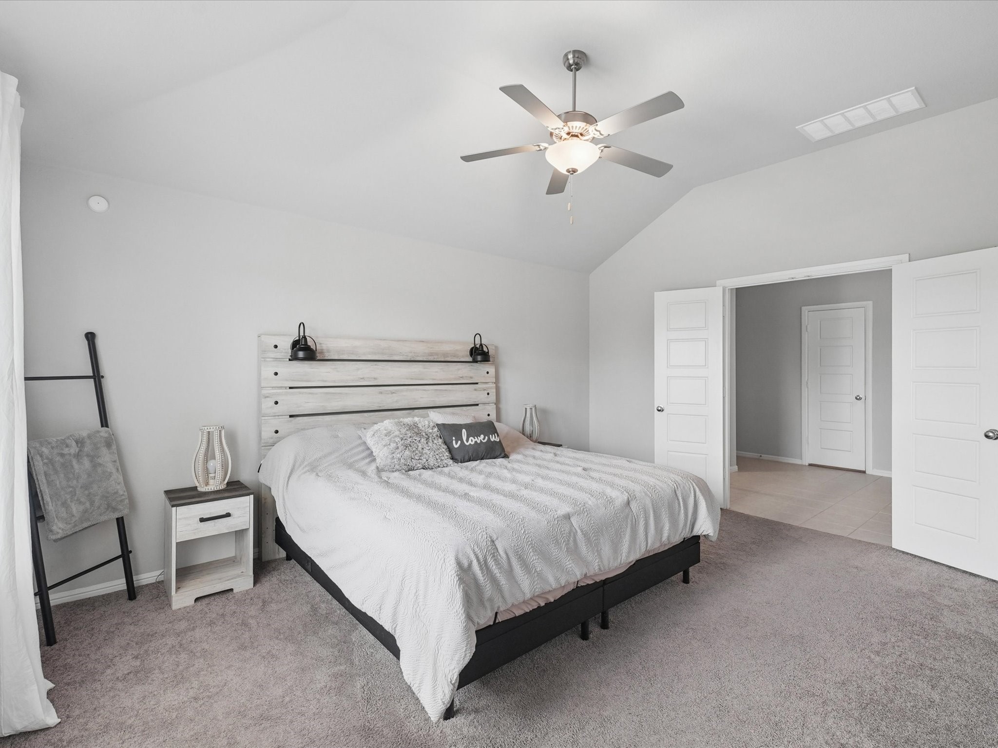 5577 Cherokee Rose Drive