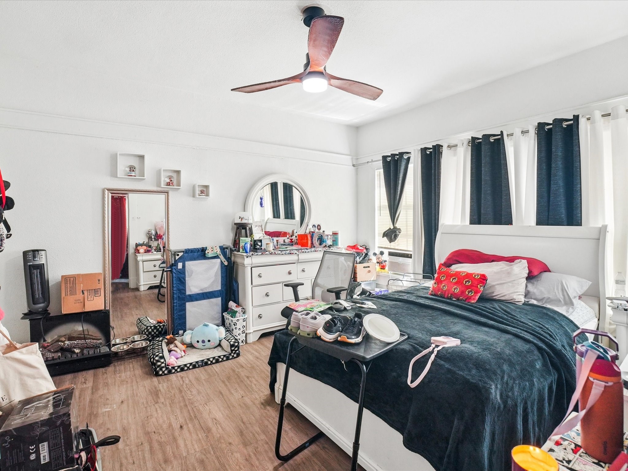 503 E 6th Street