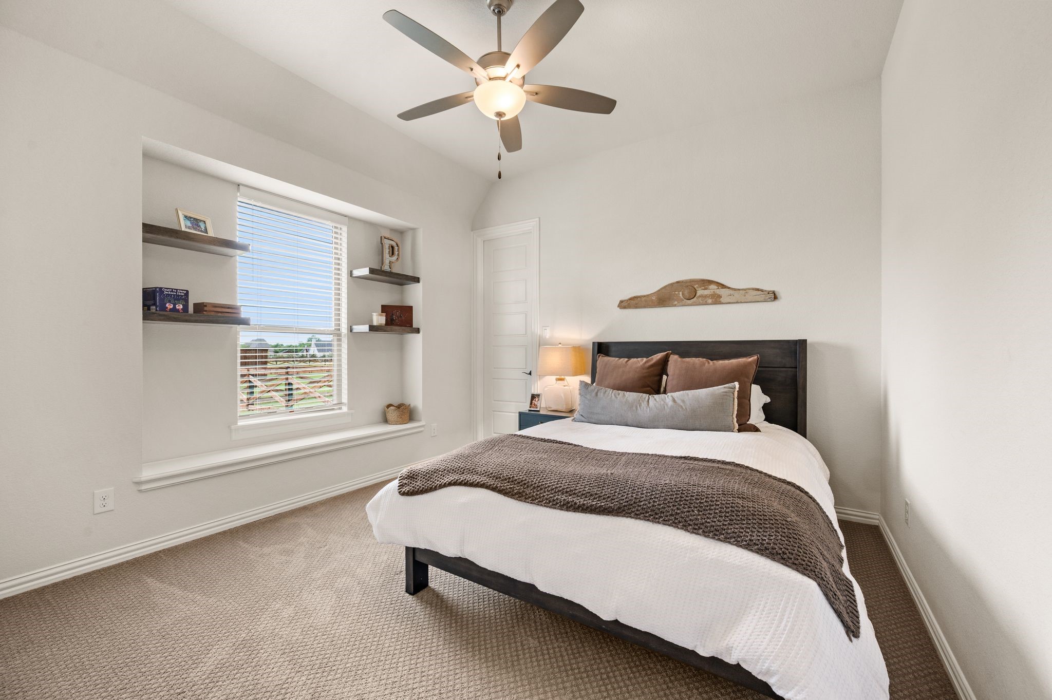 3608 Stardust Lane