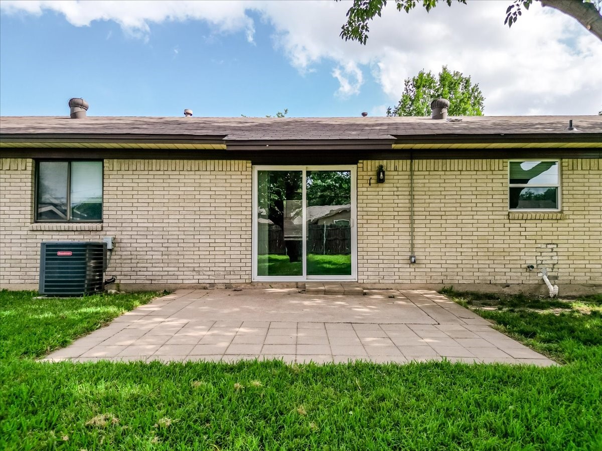 6605 Summertime Lane
