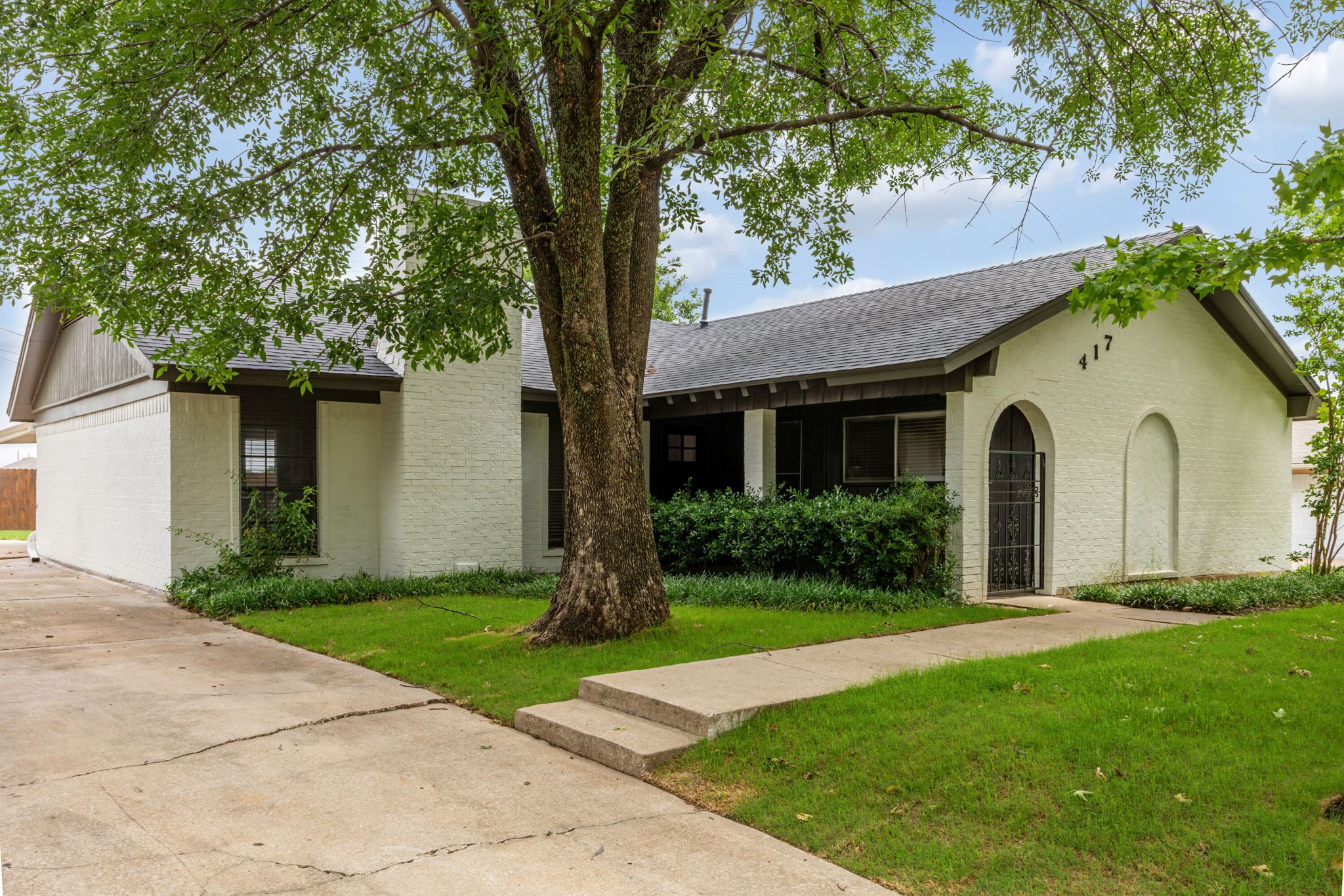 417 Oxford Drive