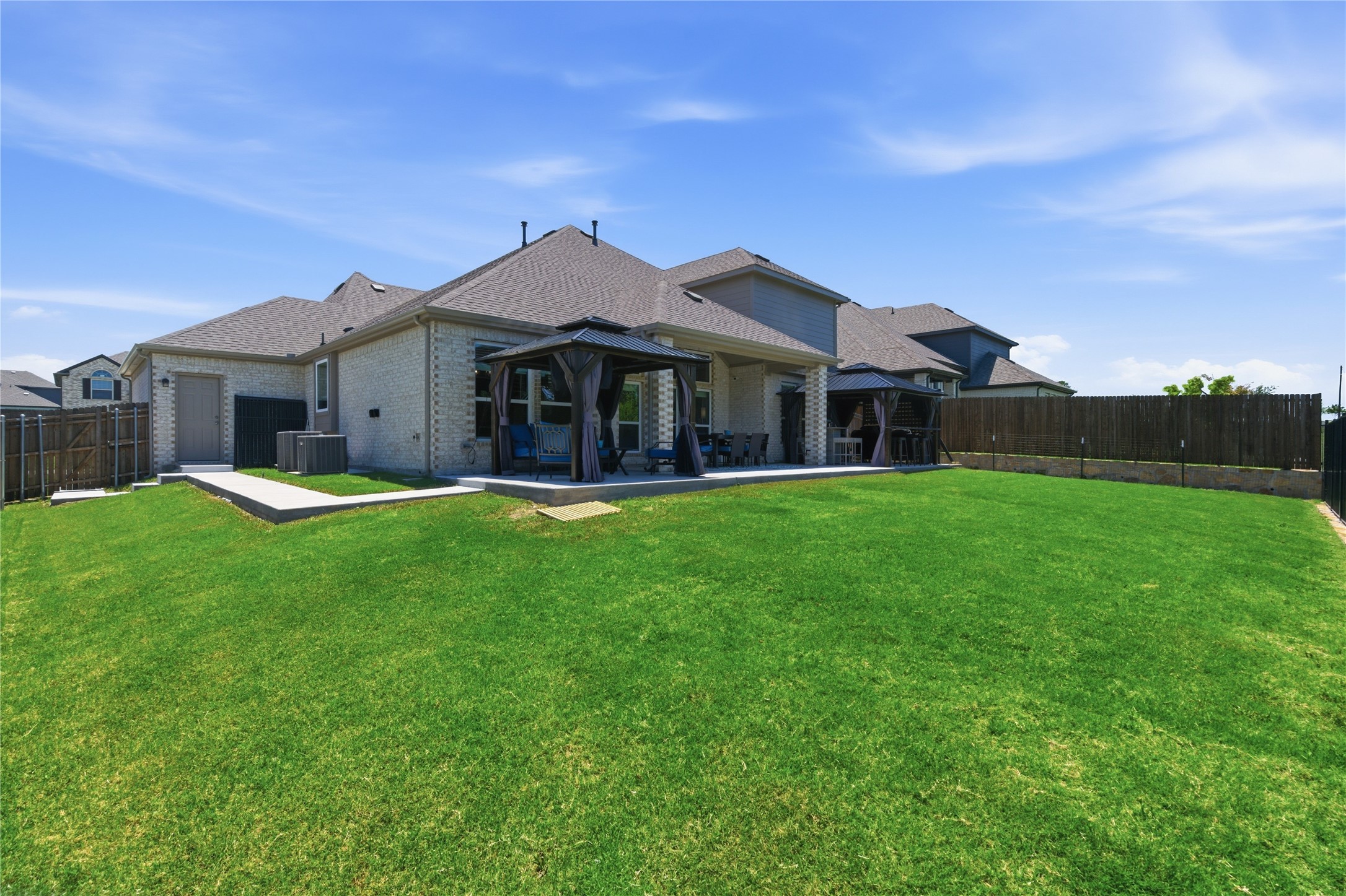 924 Pilatus Lane