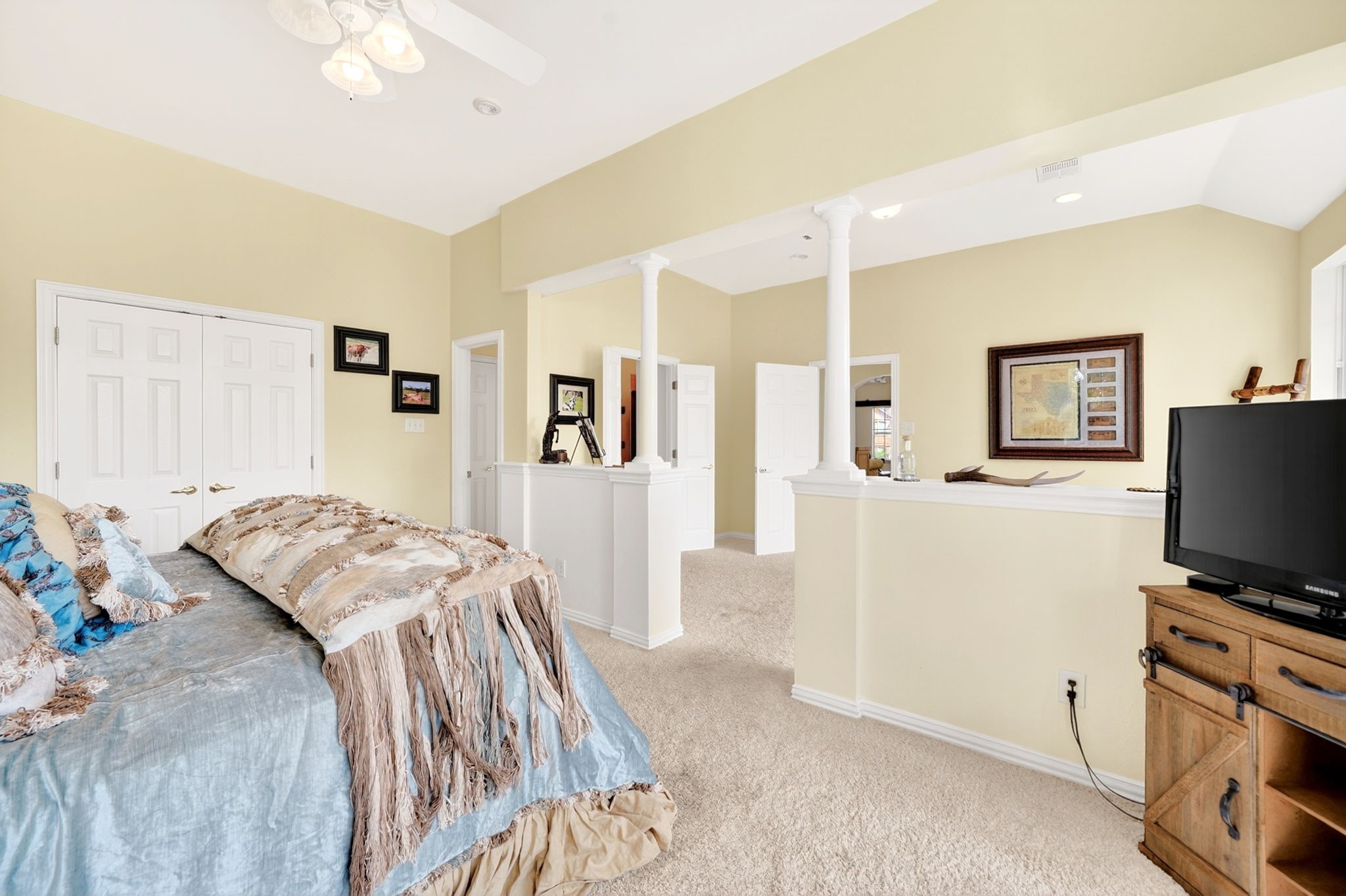 328 Leeward Circle