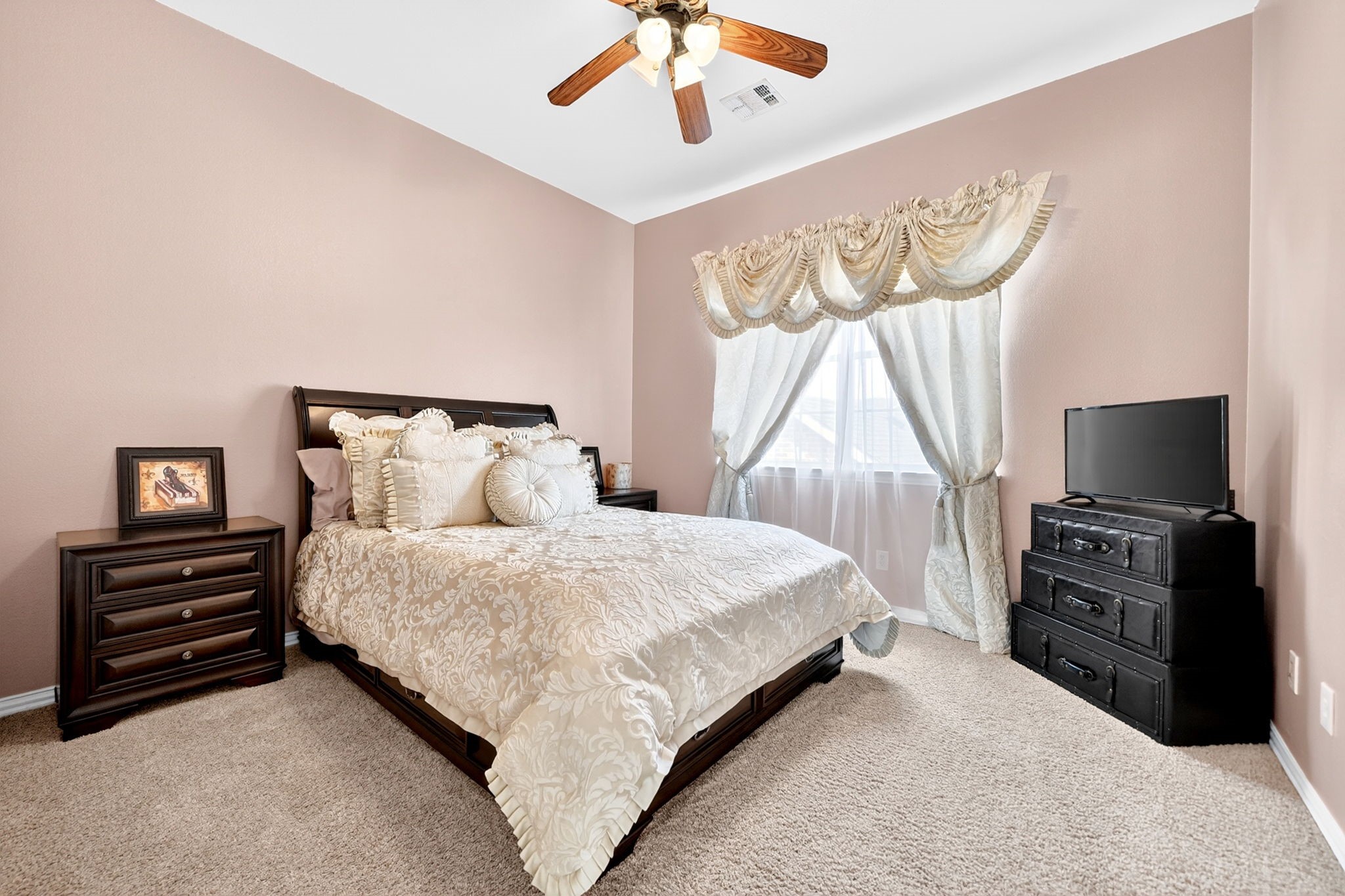 328 Leeward Circle